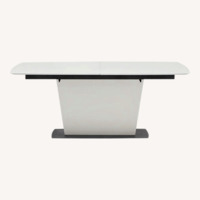 BoConcept White  Milano Extendable Dining Table