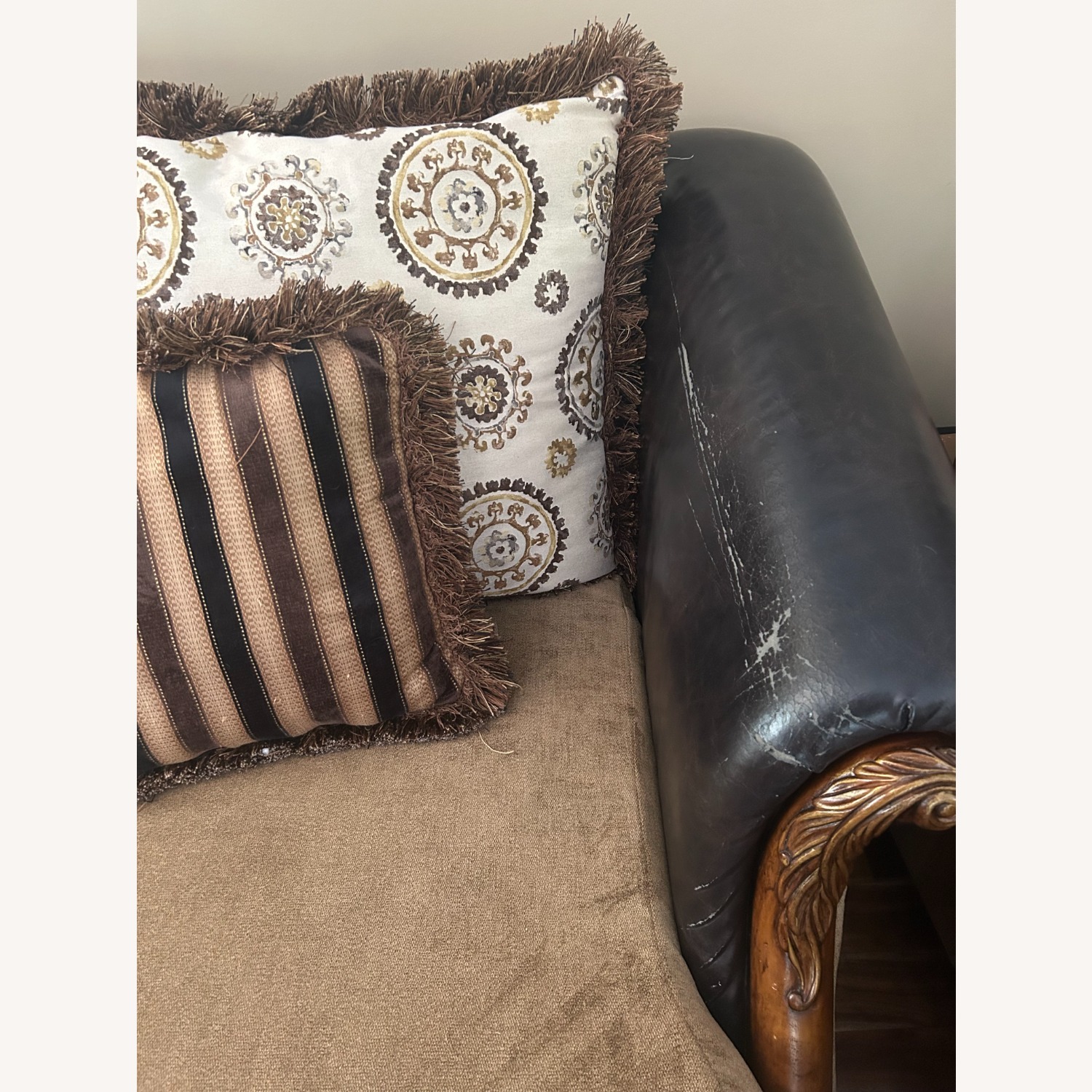 Huffman Koos Franchsca Sofa - image-3