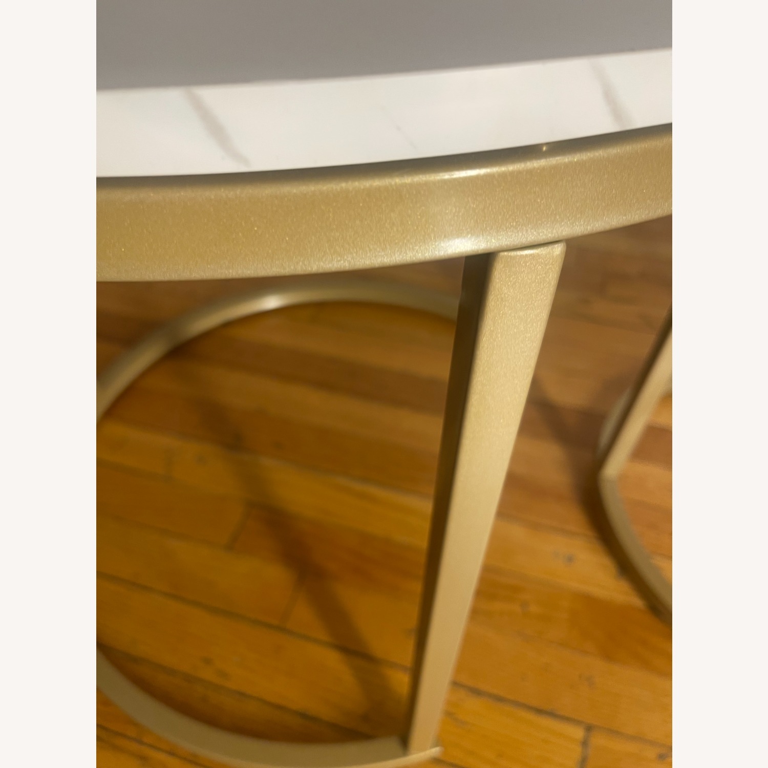 Amazon 2 Stackable White Wood Veneer Coffee Tables - image-4