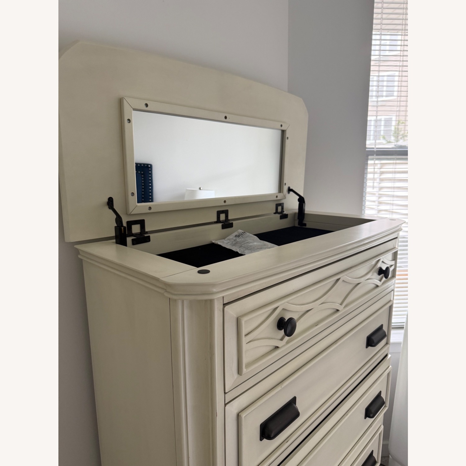 5 Drawer Chest With Flip Top Vanity Mirror - image-5