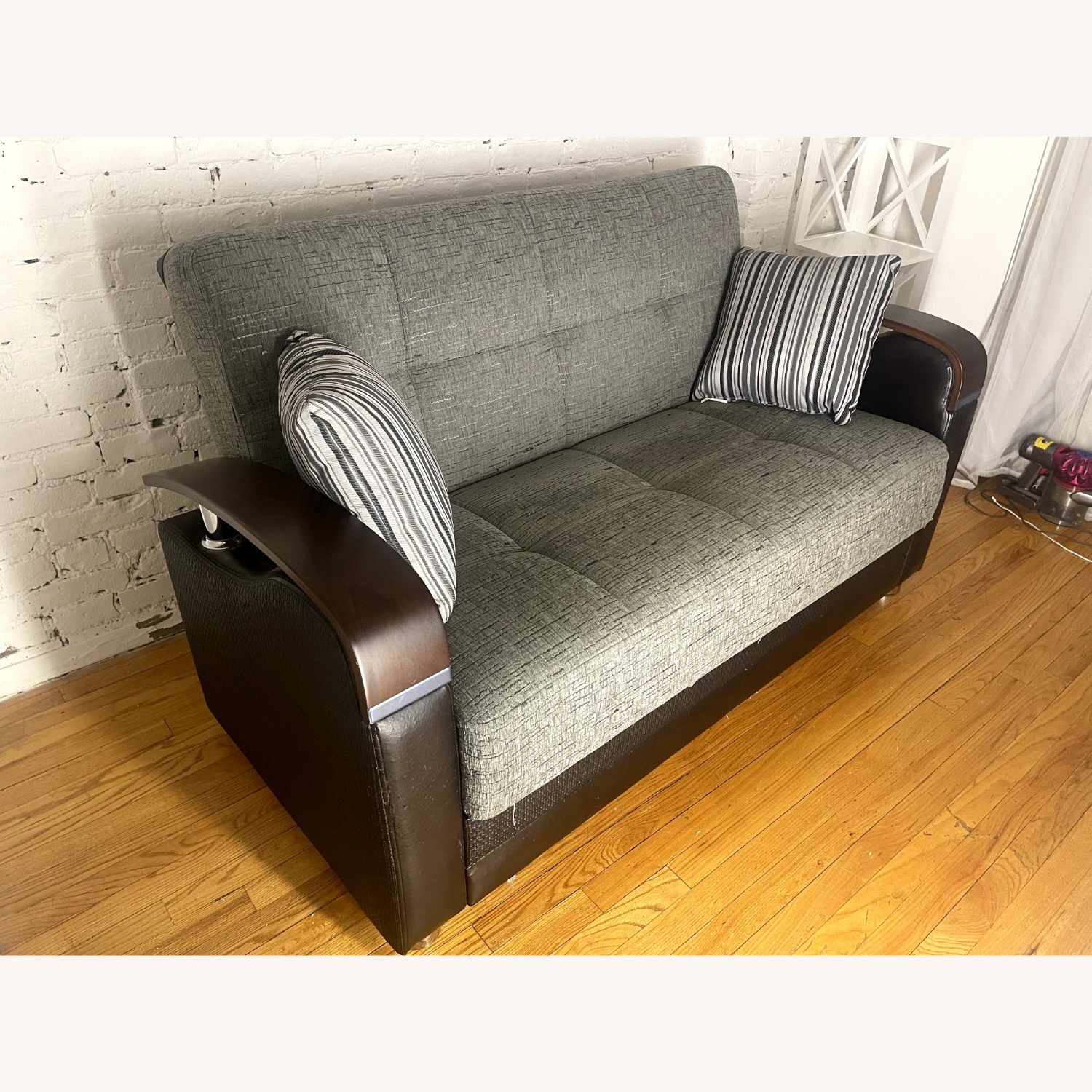 Beliani Luna Sleeper Loveseat w Storage & Matching Pillows - image-2