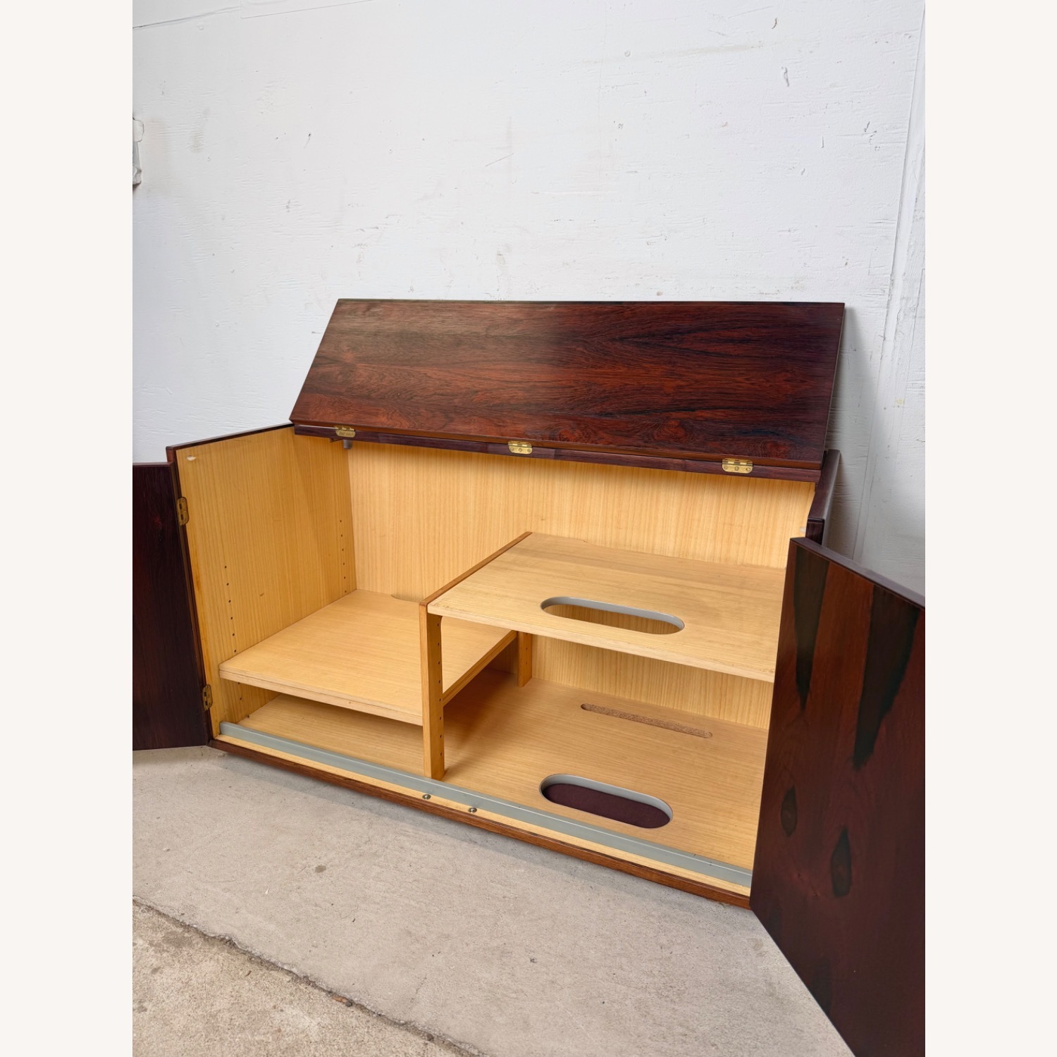 MCM Danish Rosewood Three-Bay Modular Wall Unit - image-14