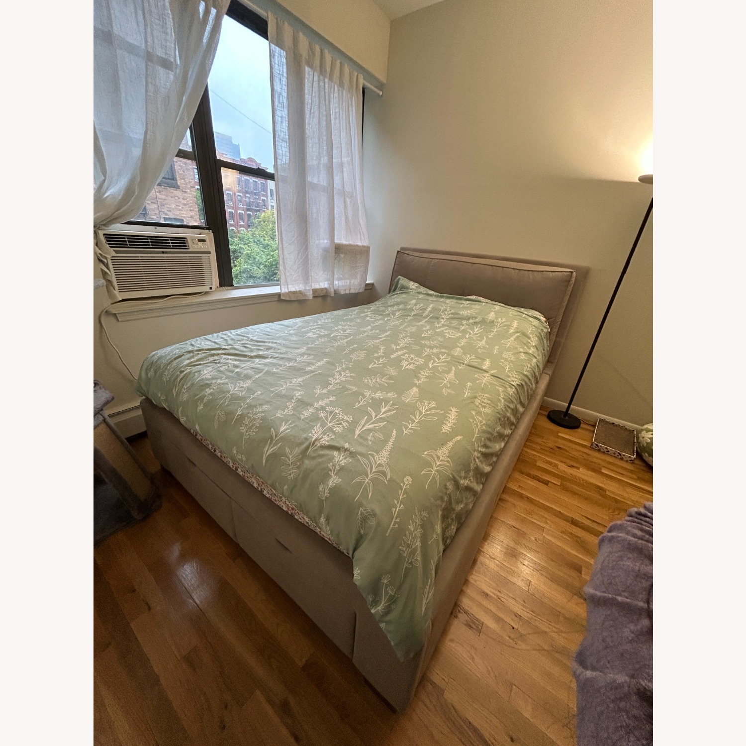 Bob's Discount Furniture Light Gray Queen Bed - image-4