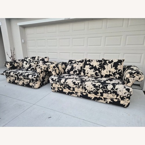 Used Vintage/Antique Finds 3+ Seater Sofa for sale on AptDeco