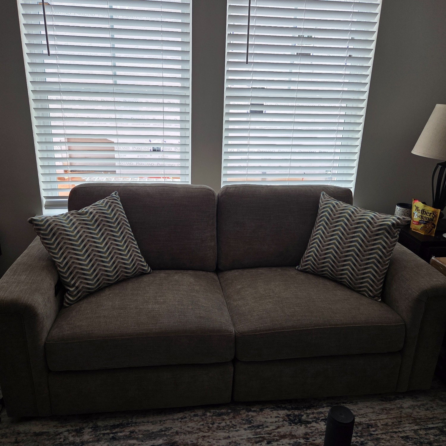 Tempo Modular Sofa — Powered, Speakers, Like New - image-5