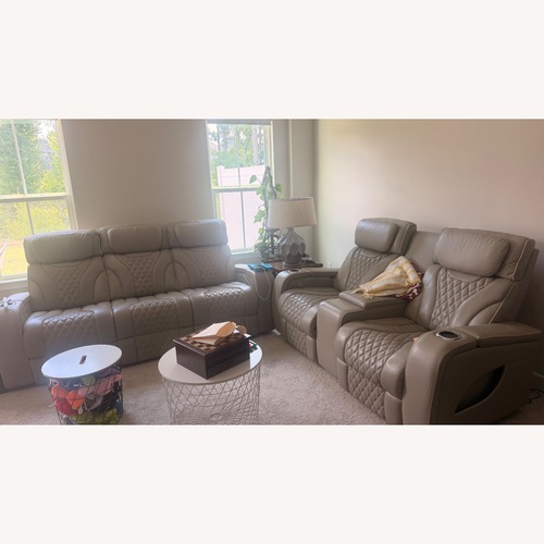 Used Rooms To Go Light Gray 3+ Seater Sofa for sale on AptDeco