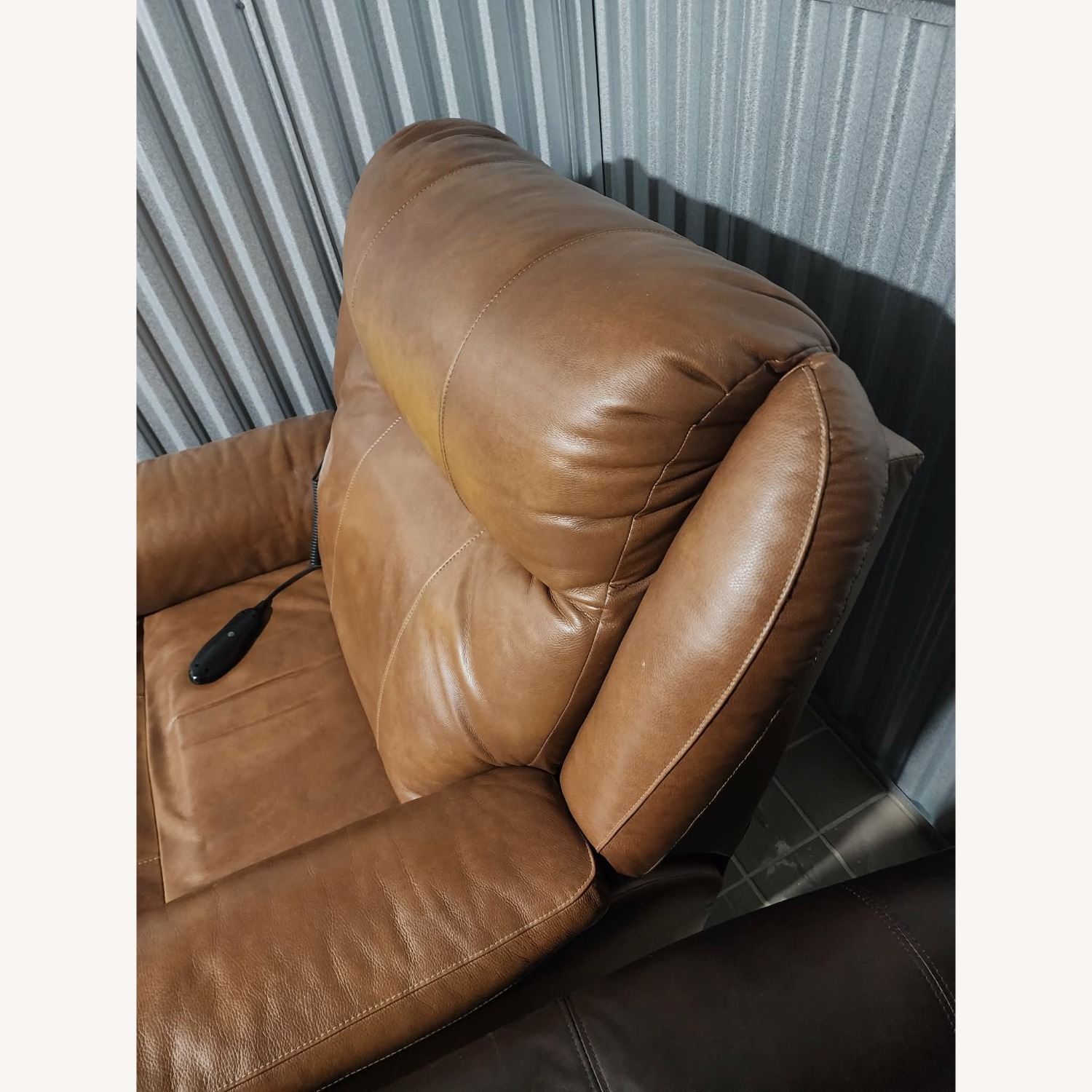 Hercules Lazyboy Recliner - image-4