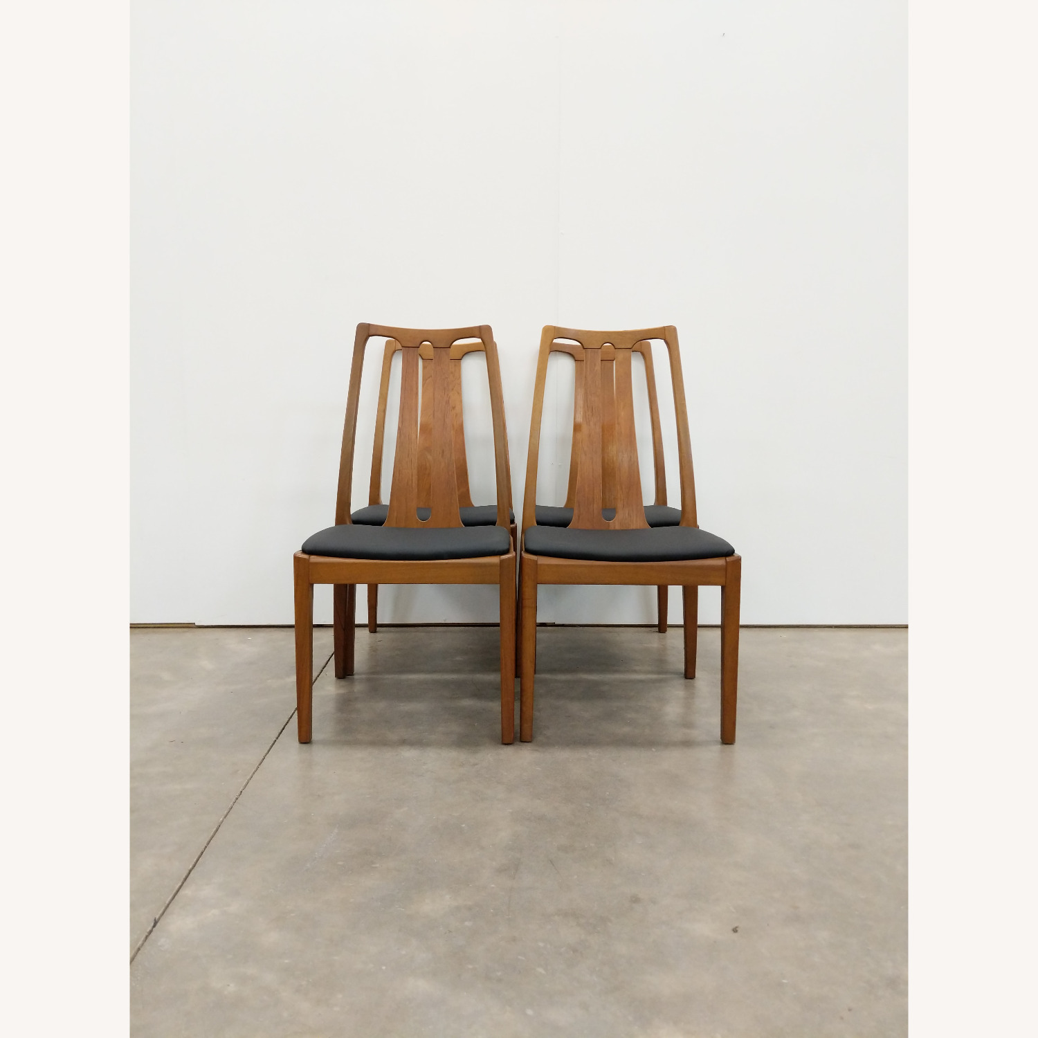 4 Vintage Mid Century Parker Knoll Dining Chairs - image-5