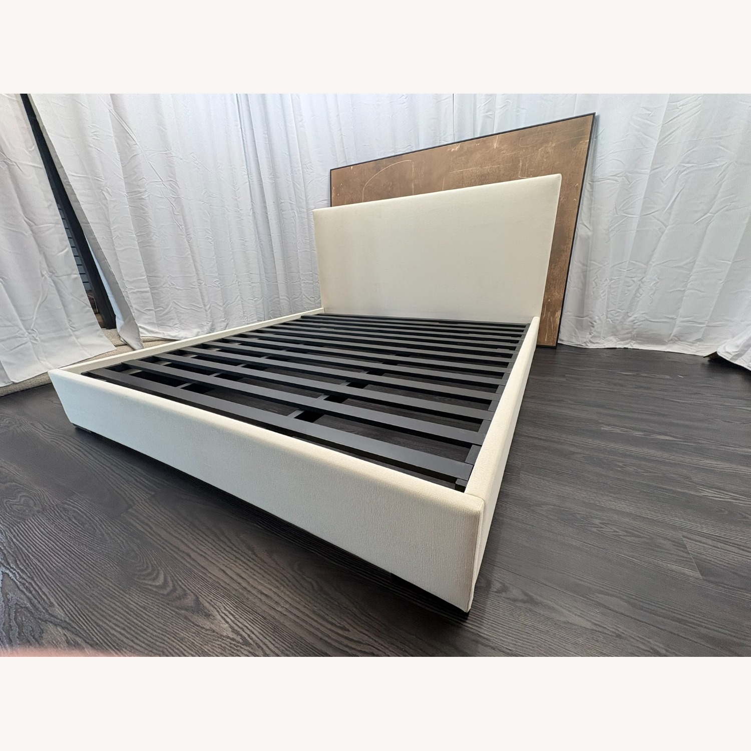 Restoration Hardware Lawson Fabric Panel Bed – King Upholstered - image-23