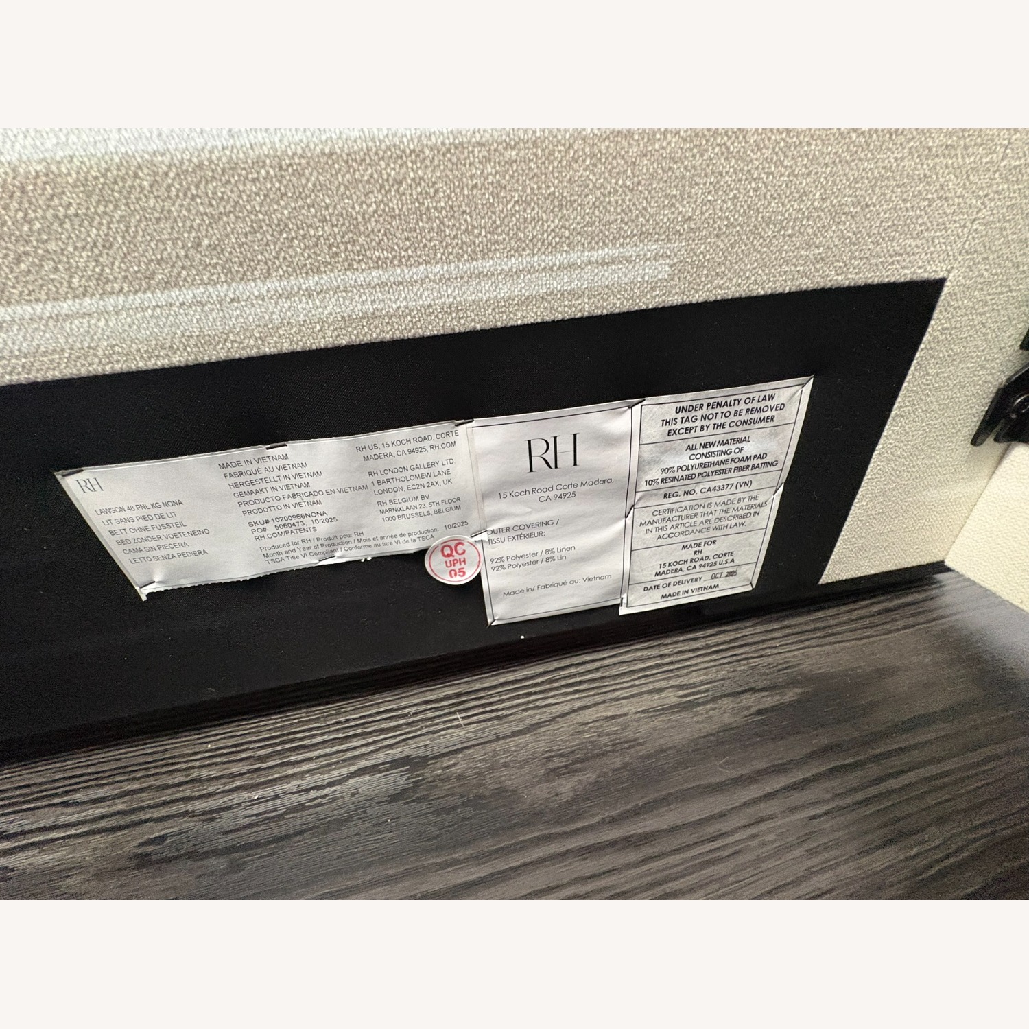 Restoration Hardware Lawson Fabric Panel Bed – King Upholstered - image-20