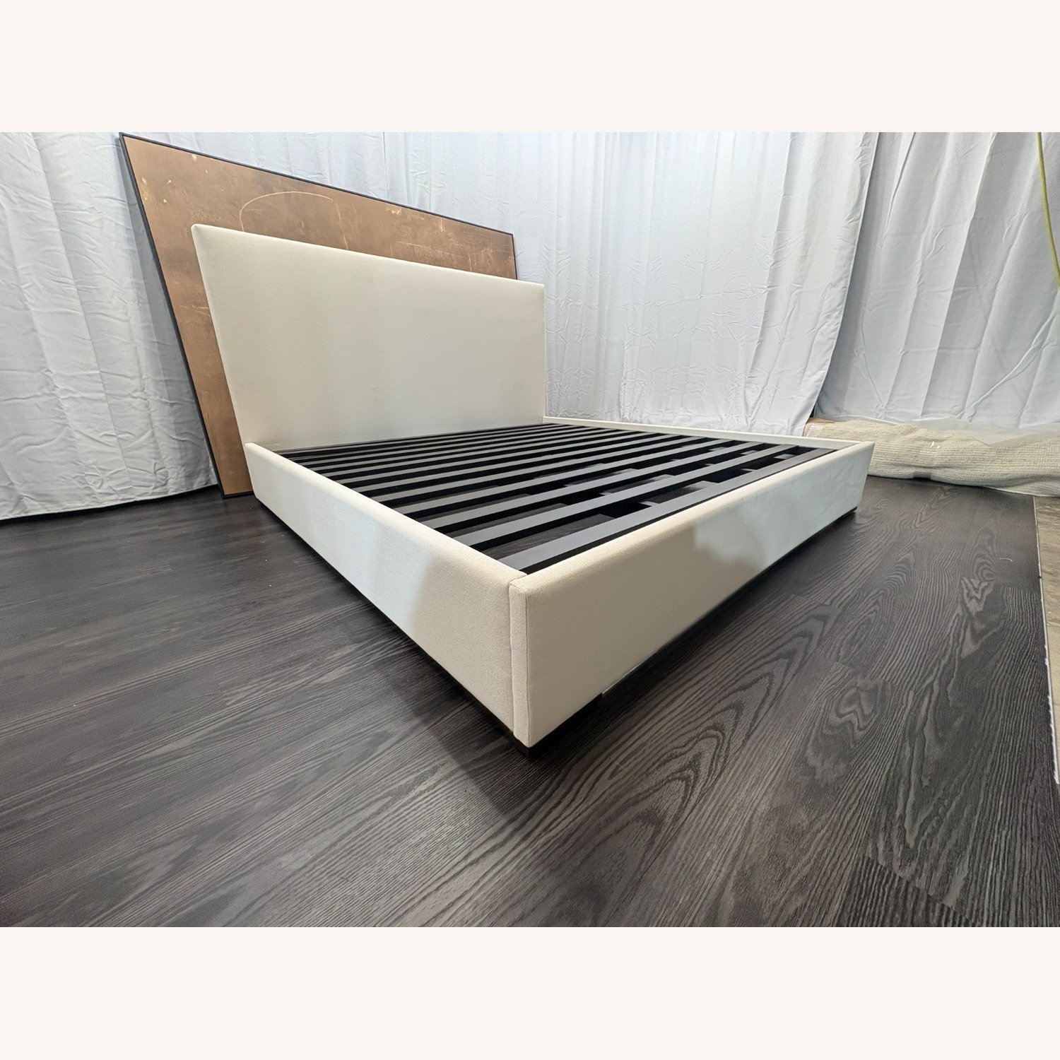 Restoration Hardware Lawson Fabric Panel Bed – King Upholstered - image-22