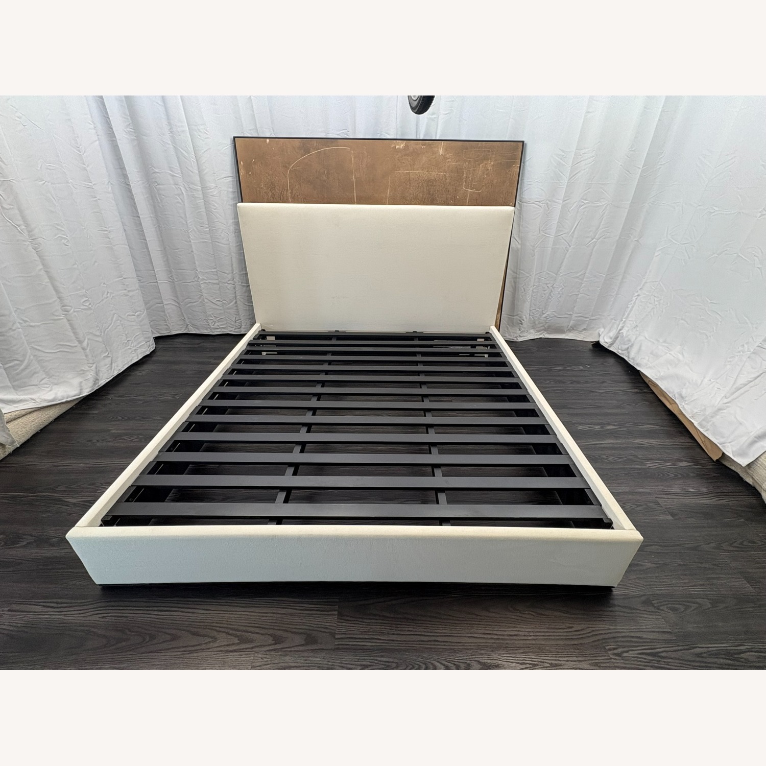 Restoration Hardware Lawson Fabric Panel Bed – King Upholstered - image-12