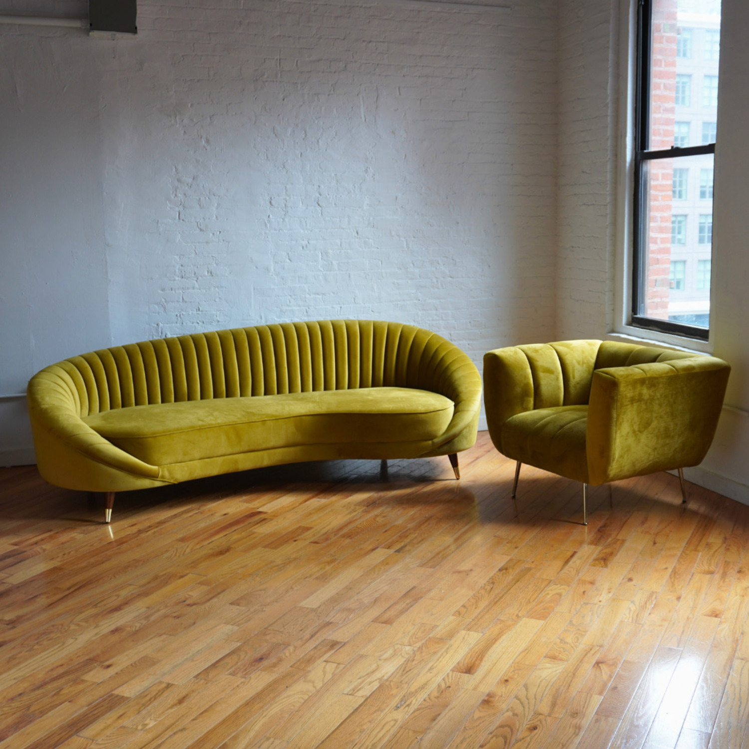 Gold Velvet 3+ Seater Sofa - image-4