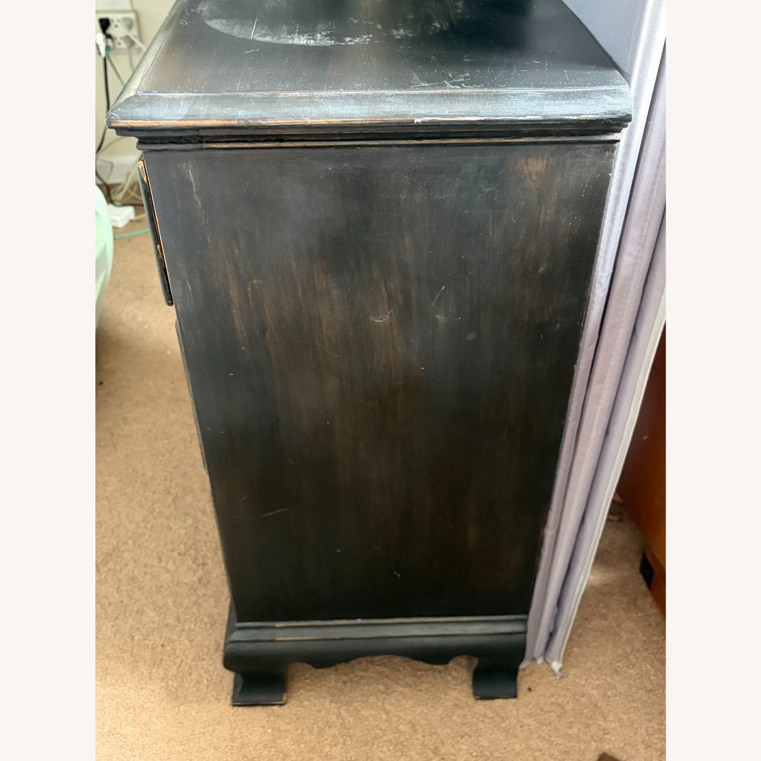 Chippendale Style Black Wood Night Stand - image-3