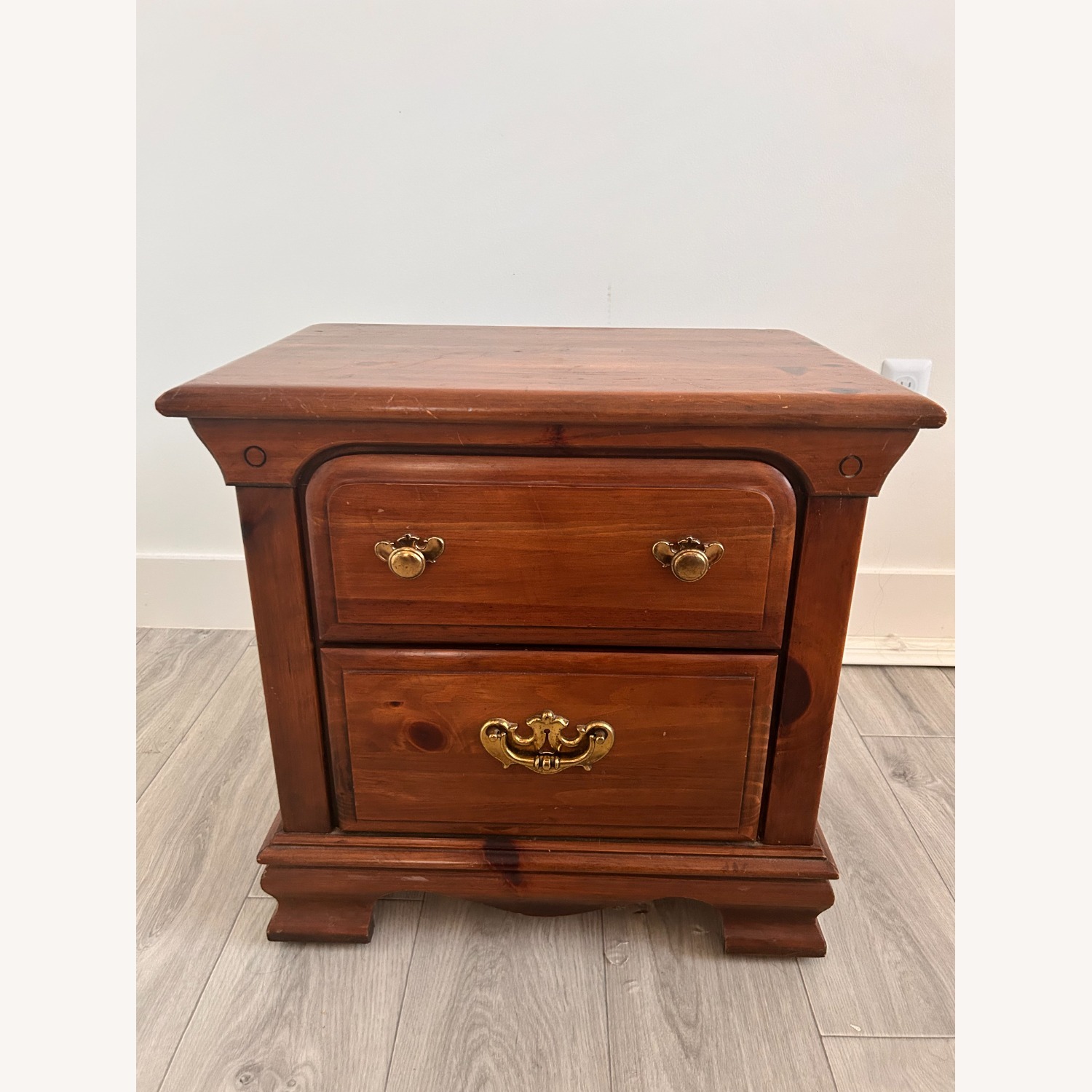 Colonial Bedside Table - image-1