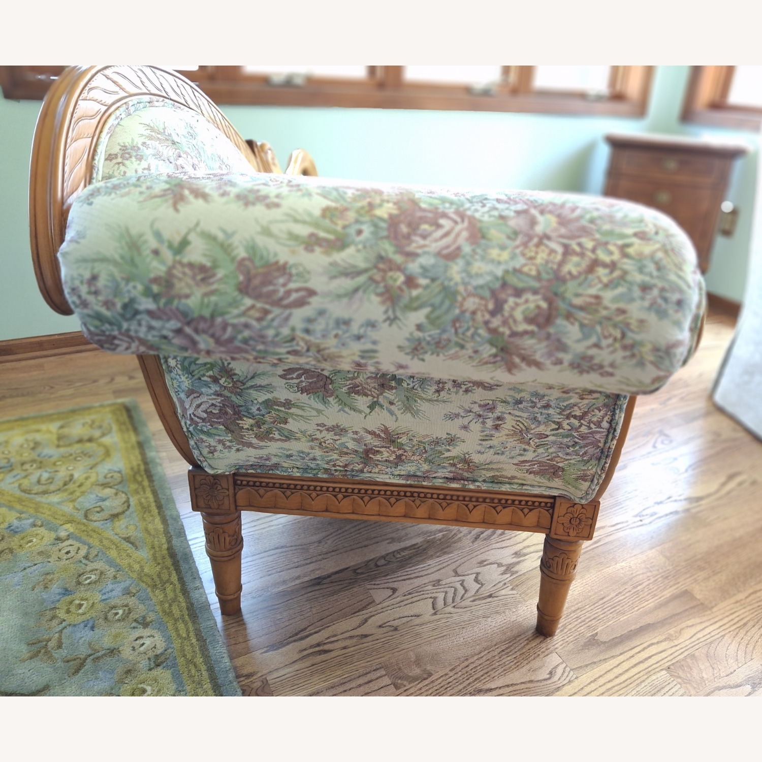 Vintage Chaise Lounge - image-5