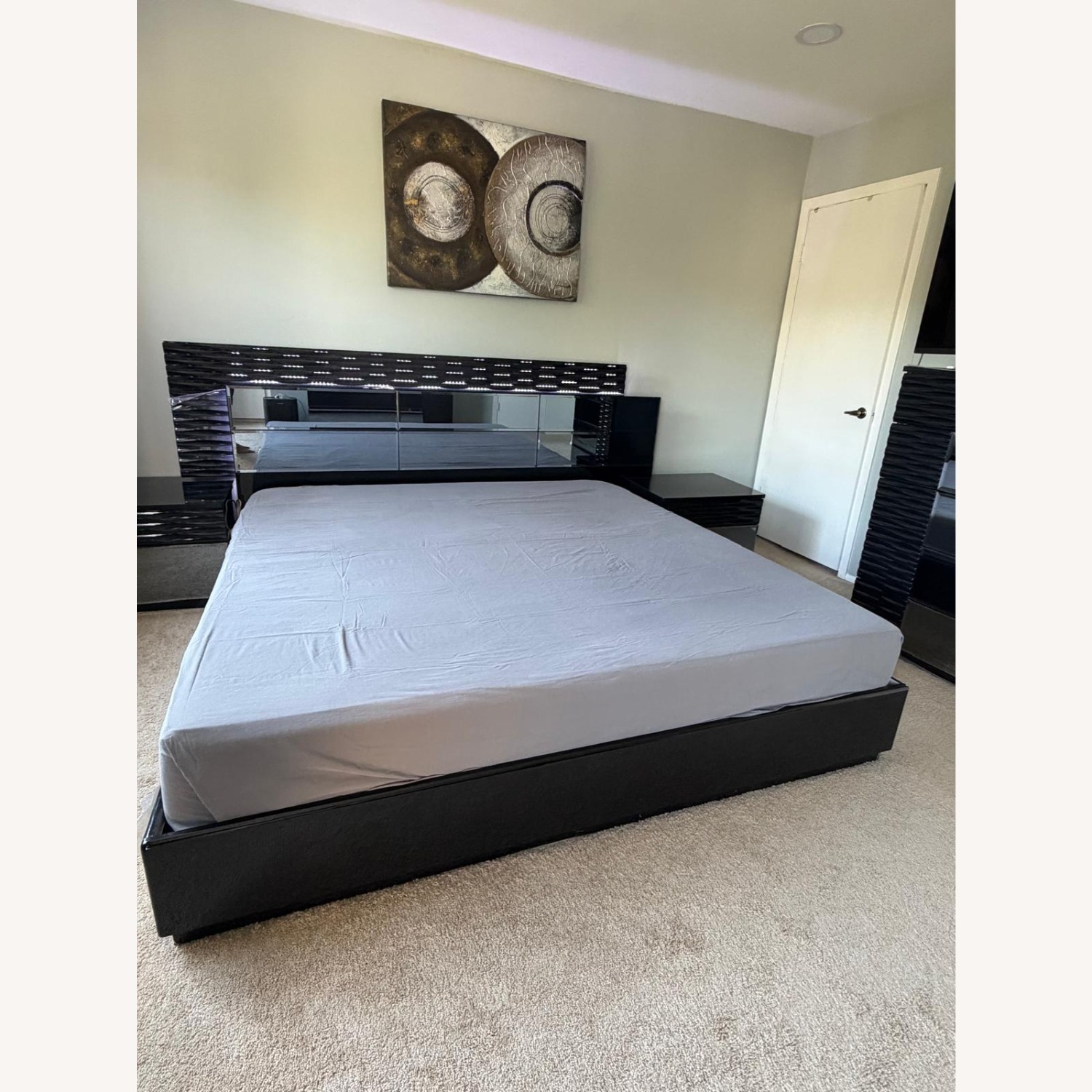 Modern King Bed - image-2