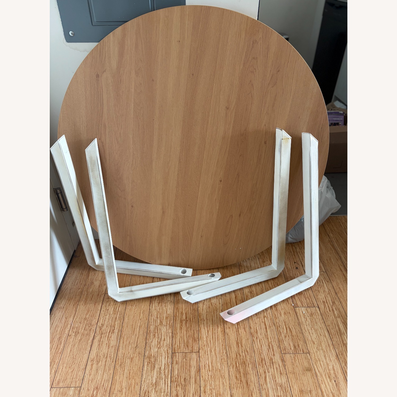 Pinellas 39.4" W Round Cross Base Dining Table - image-3