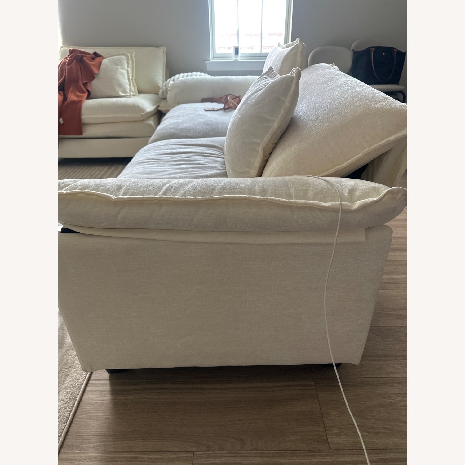 Cream White 3+ Piece Sectional - image-2