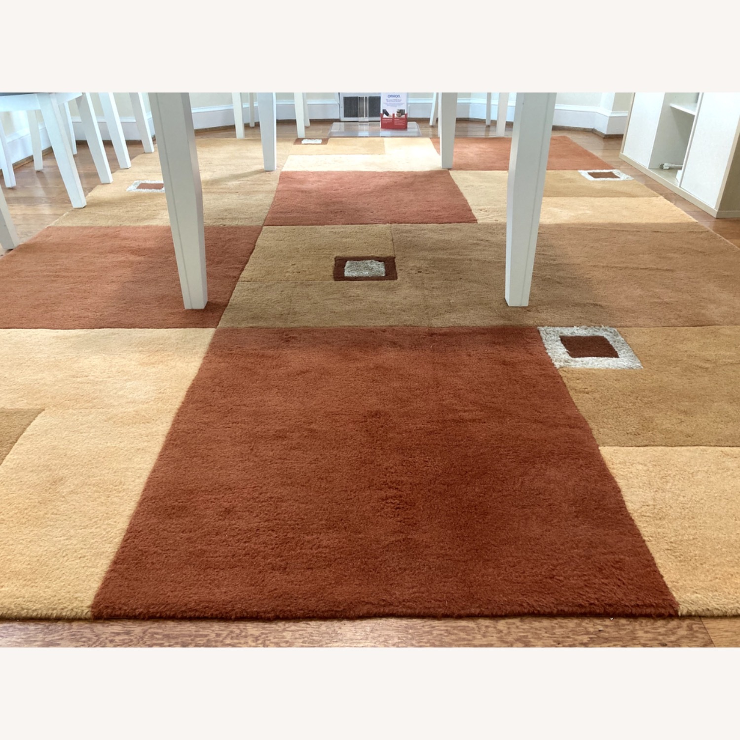 Hand Made 8x11 ft Area Rug - image-1