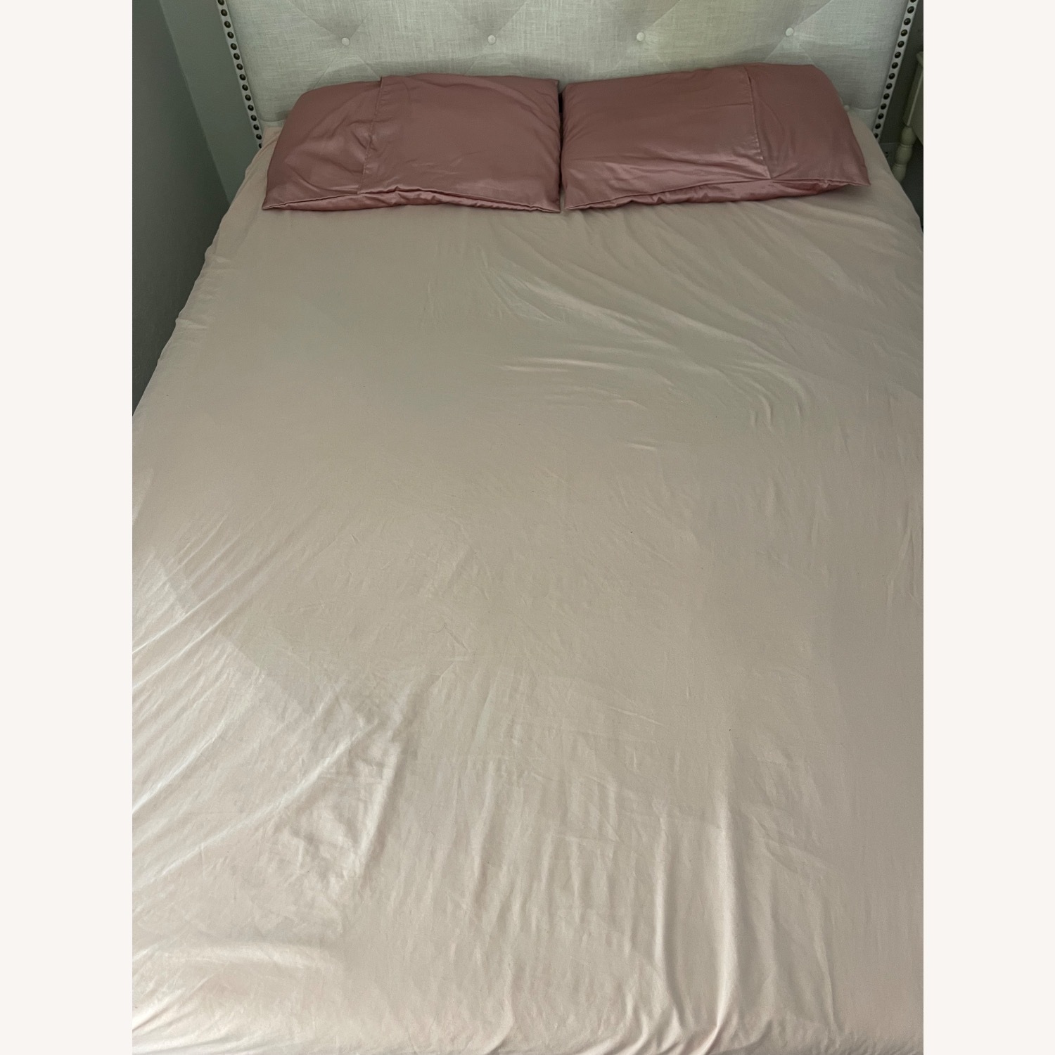 Queen Upholstered Bed Frame with Tufted Headboard - image-2