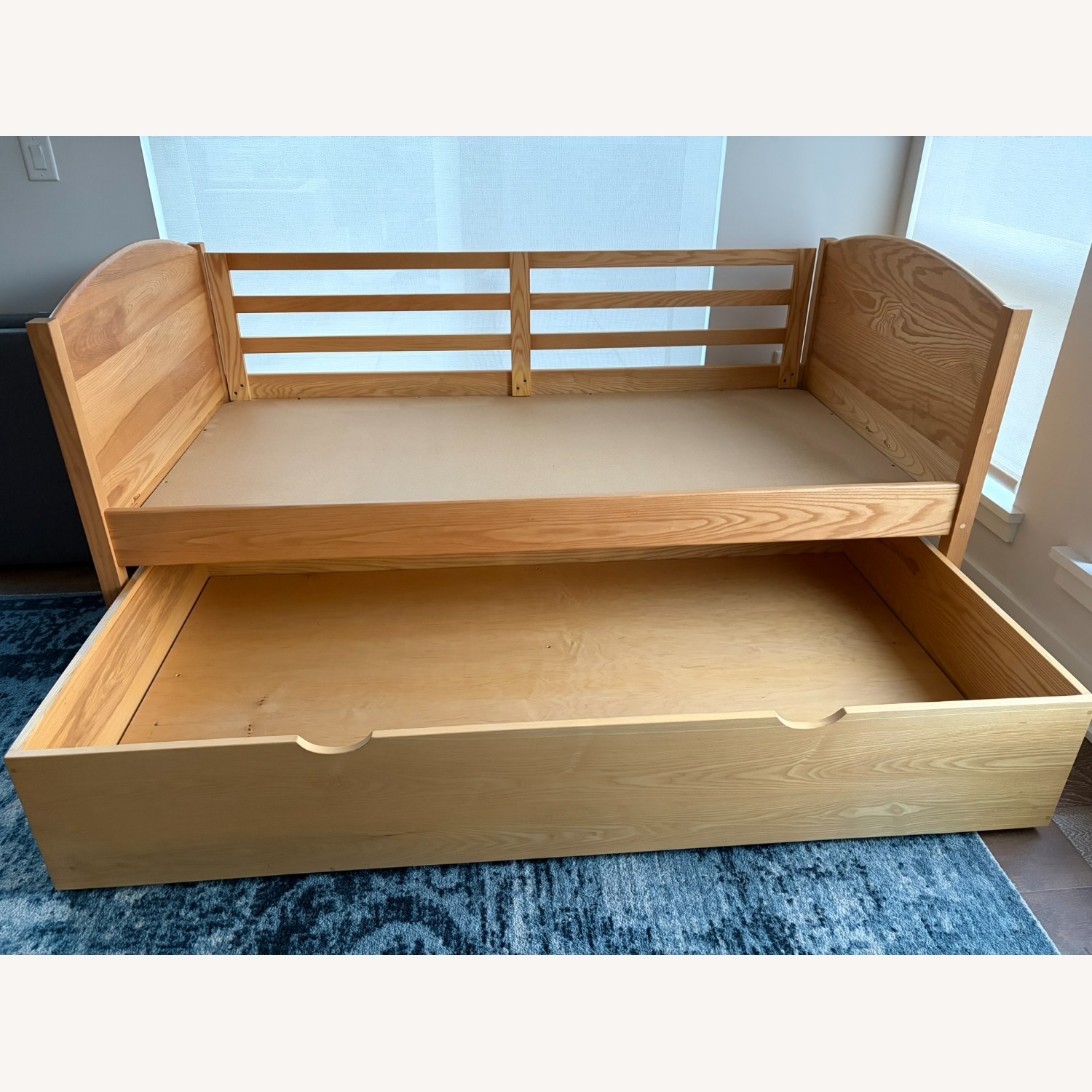 Pompanoosuc Mills Natural Wood Bunk Bed - image-4