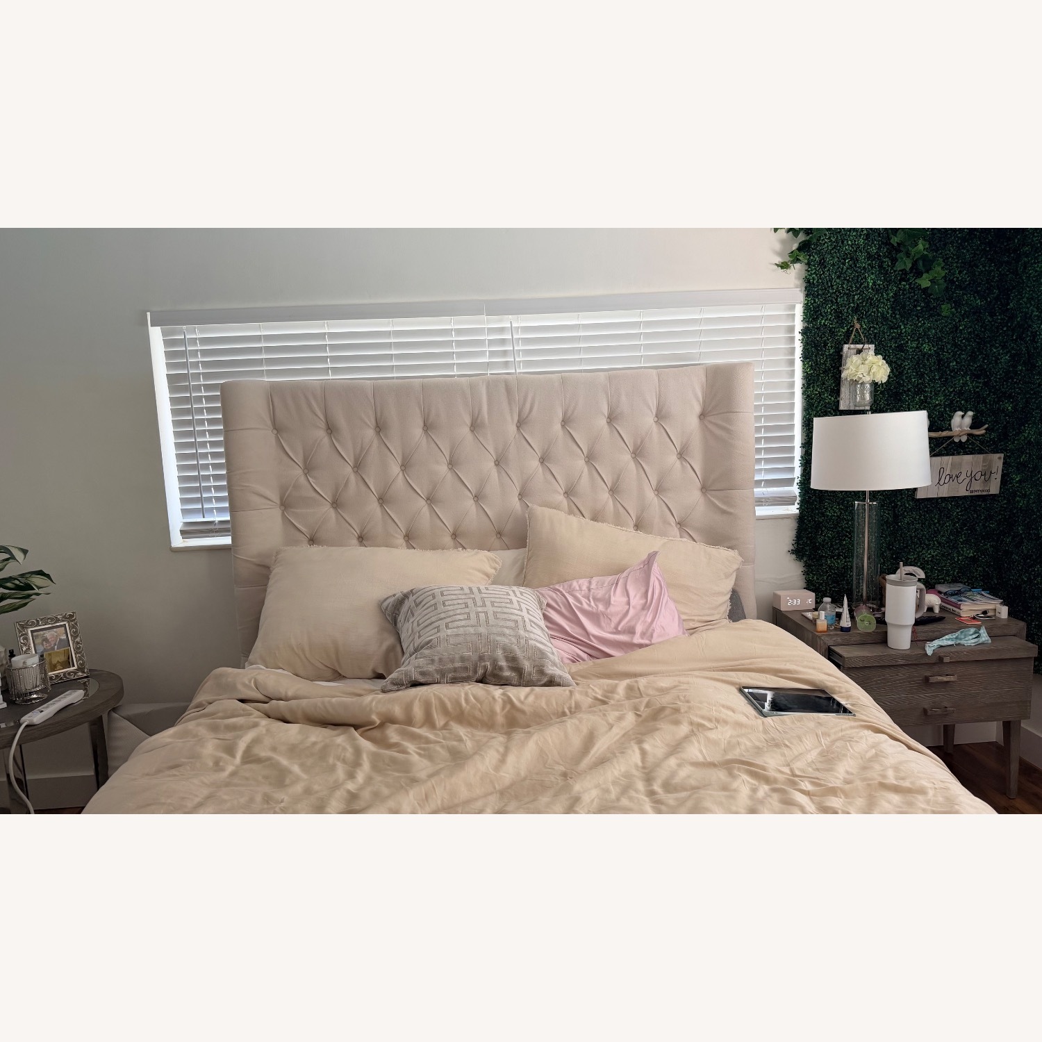 City Furniture Natural King Bed - image-2