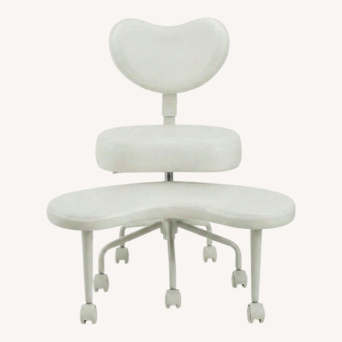 Used Pipersong Meditation Chair  for sale on AptDeco