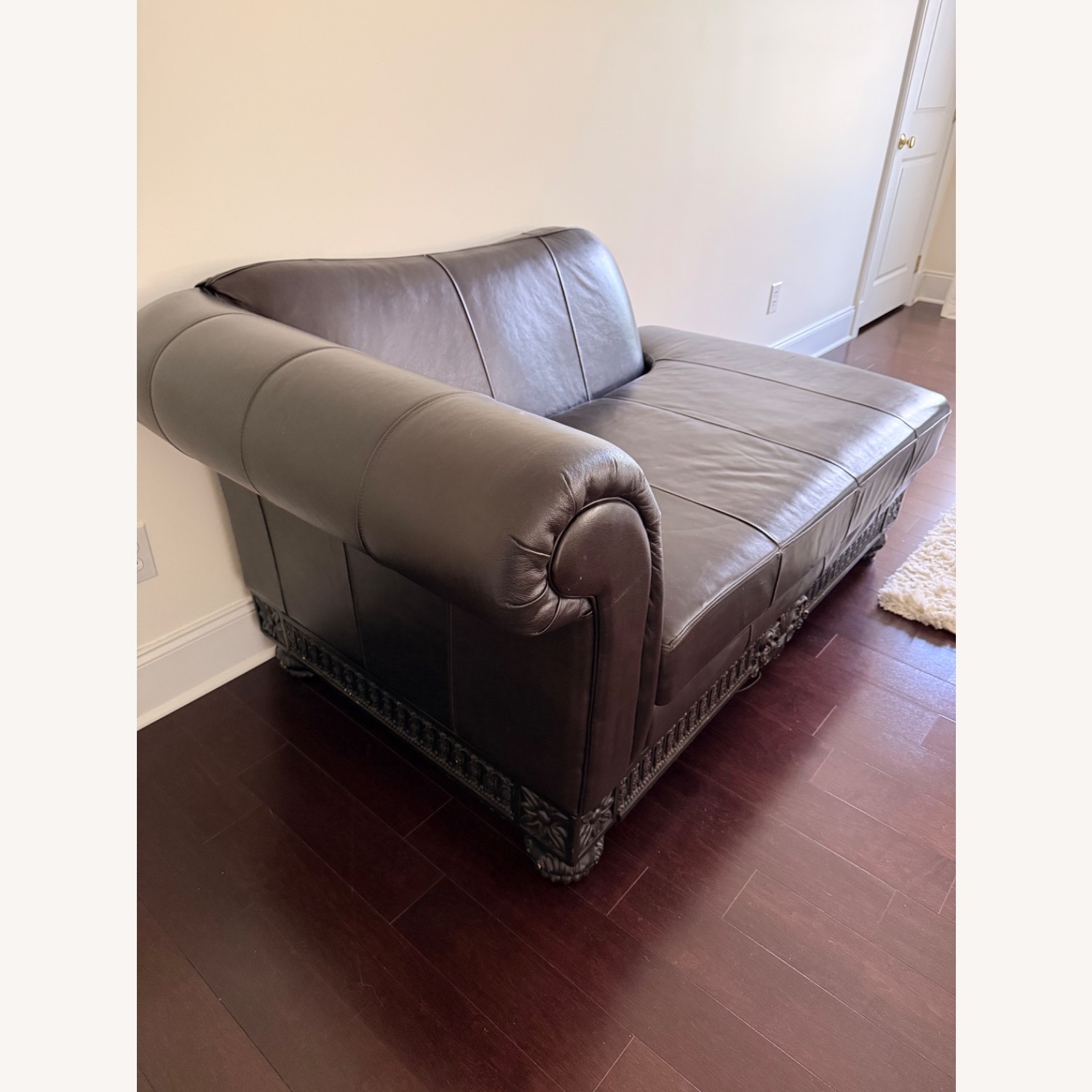 Leather LAF Chaise Lounge great condition  - image-2