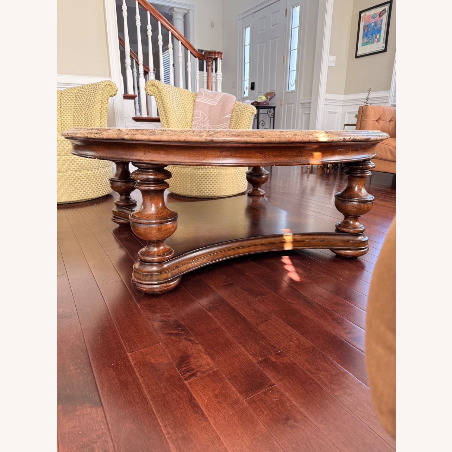 Trebbiano Marble Top Round Coffee Table - image-2