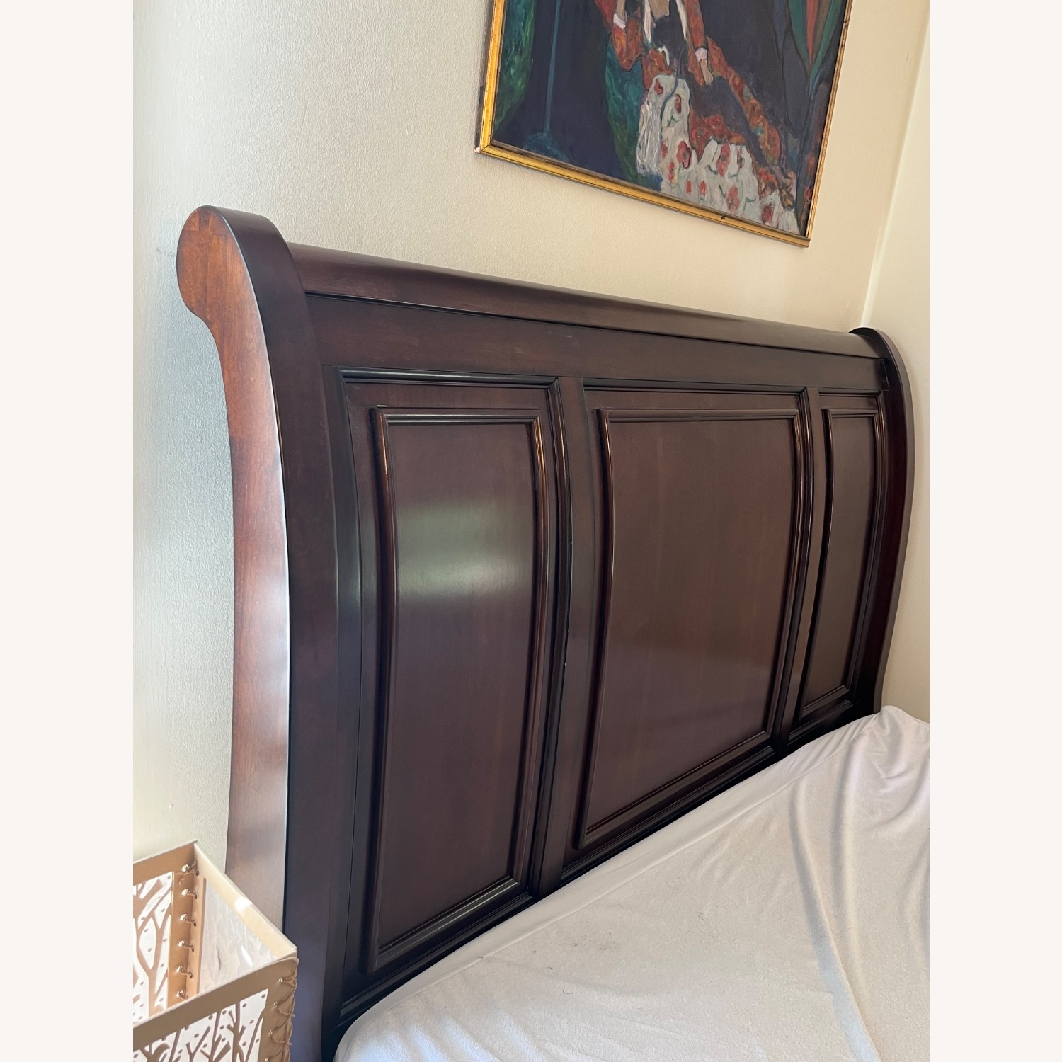 Jordan's Furniture Queen Storage Bed (Chestnut) - image-2