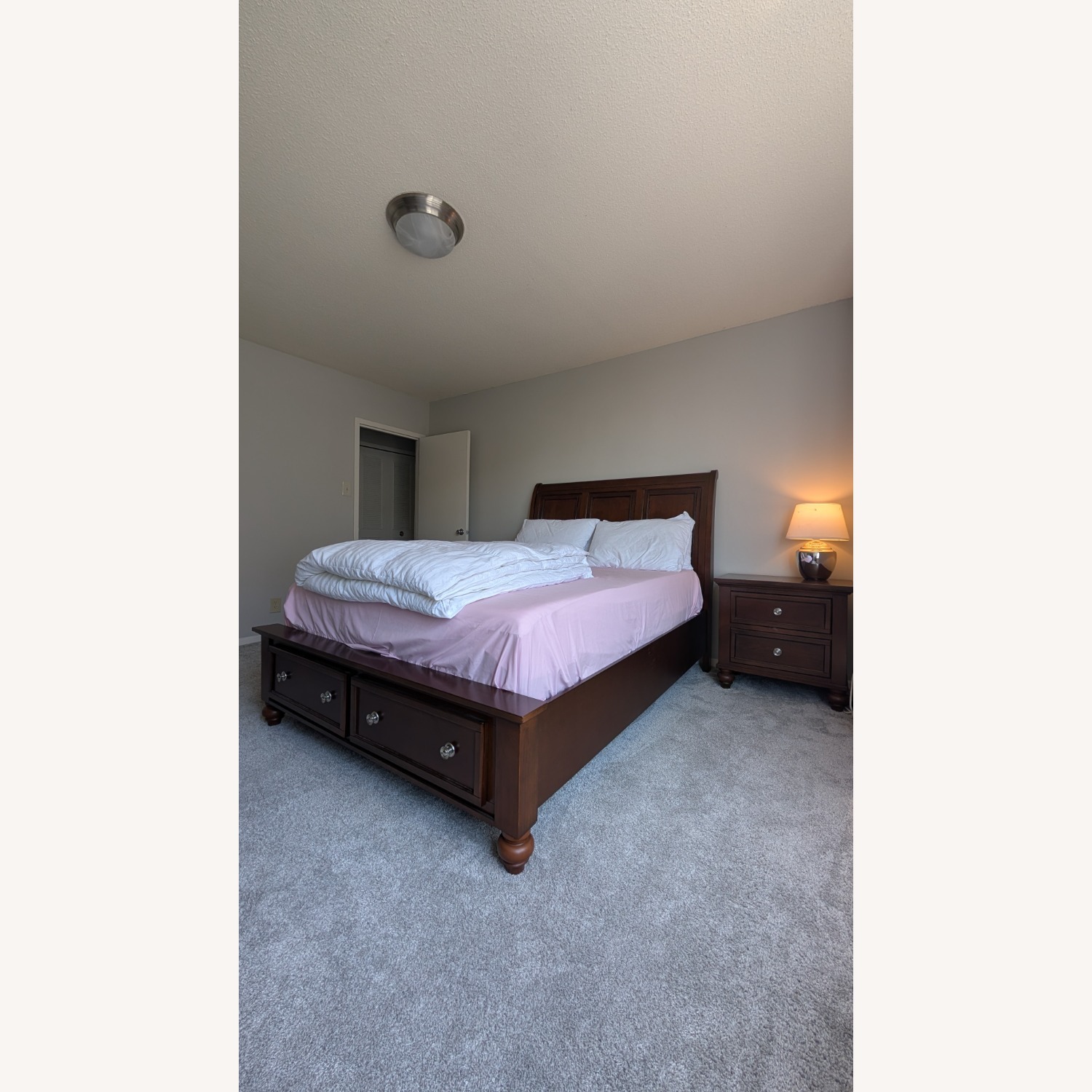 Portsmouth Queen Bed - image-1