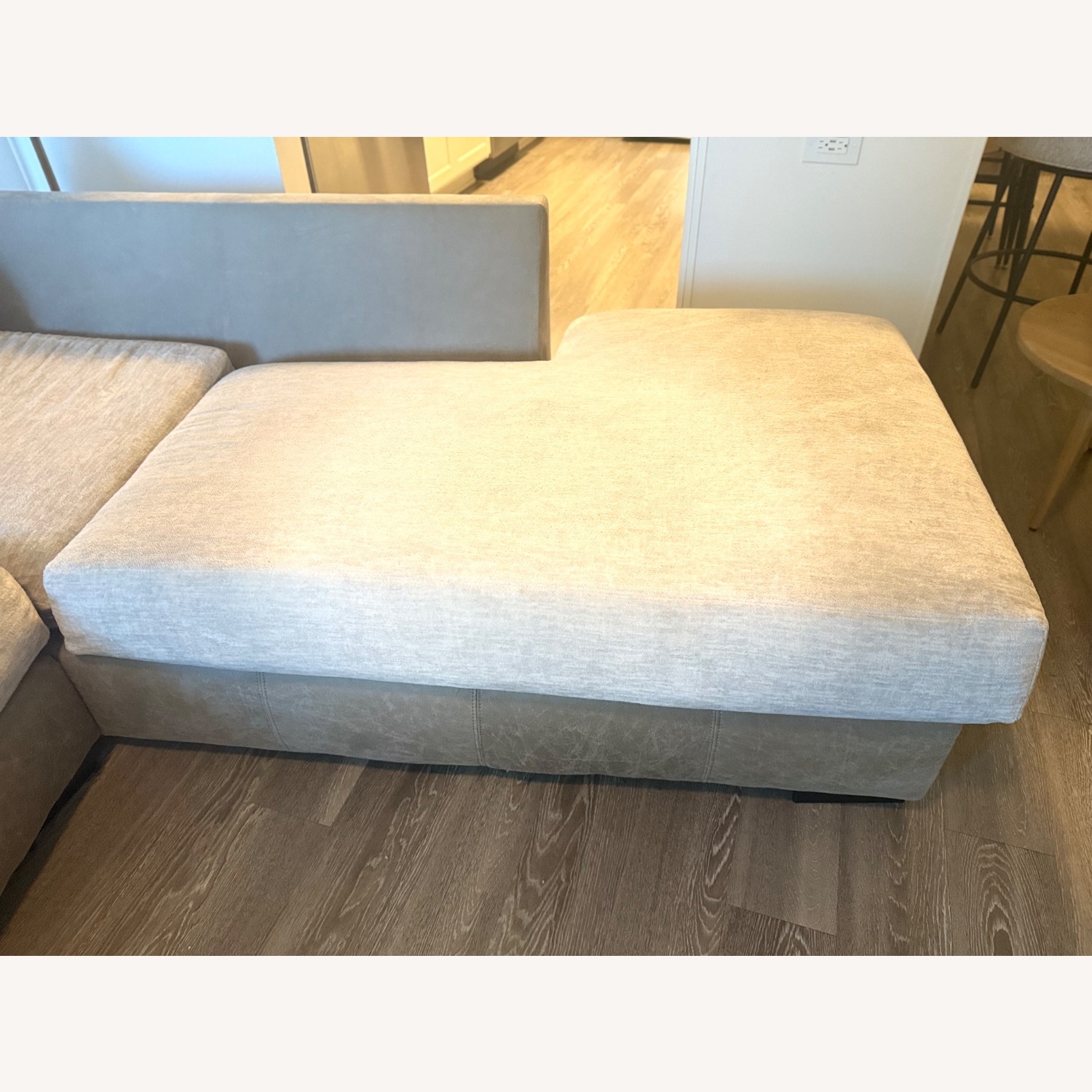 Rooms To Go Natural 2 Piece Sectional - image-5