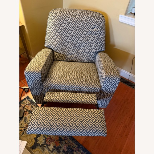 Used Raymour & Flanigan Recliner for sale on AptDeco