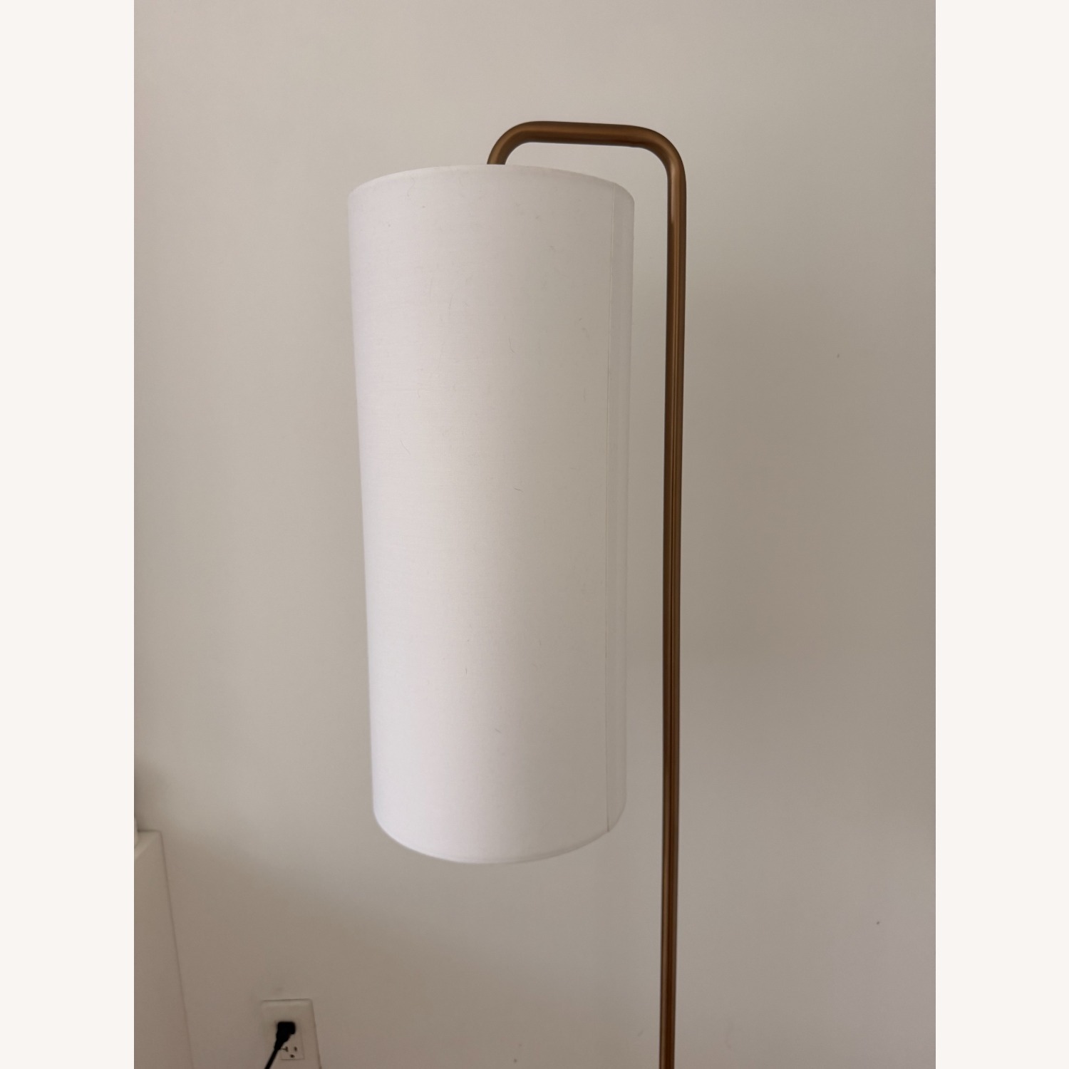Safavieh White Metal Floor Lamp - image-3