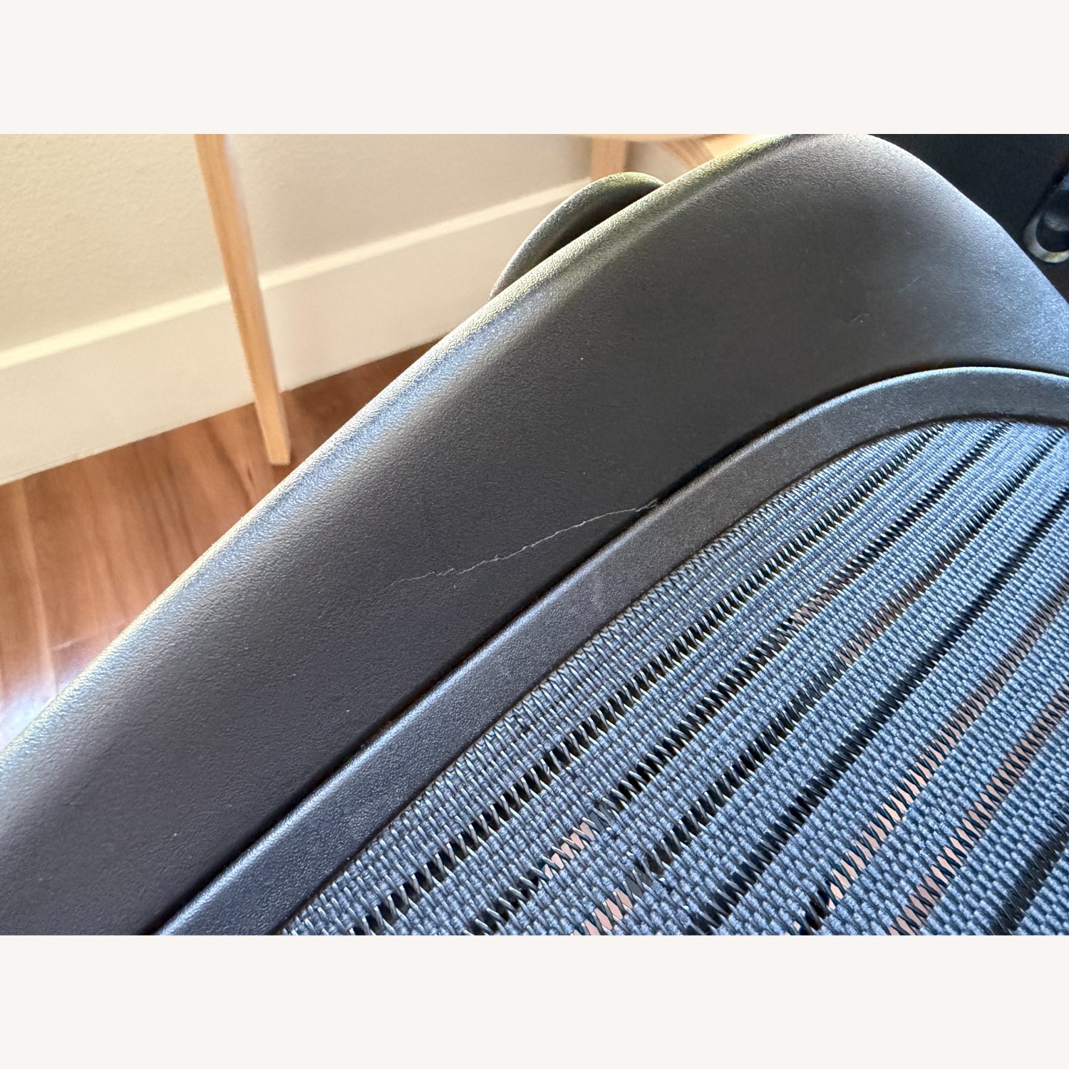 Herman Miller Classic Aeron Size B - image-5