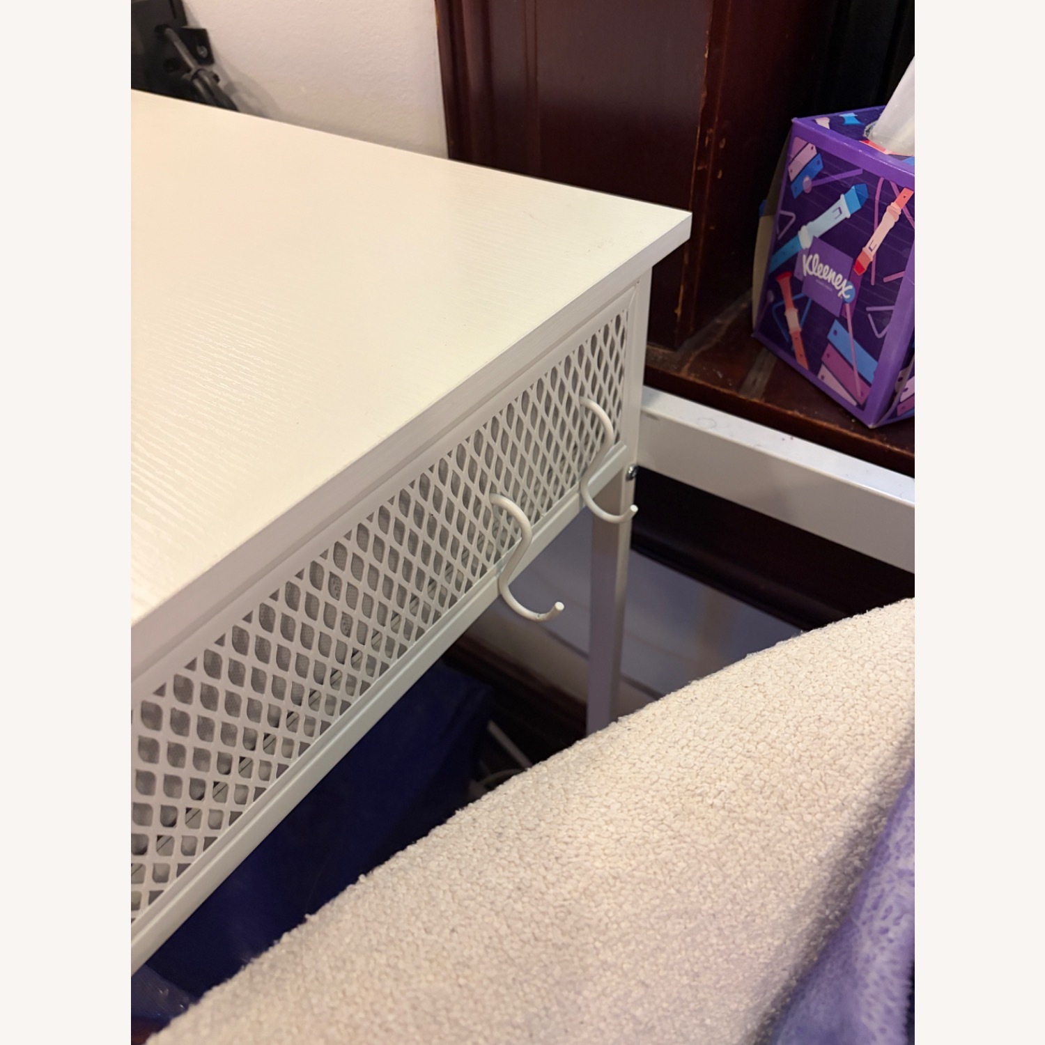 White Desk - image-2