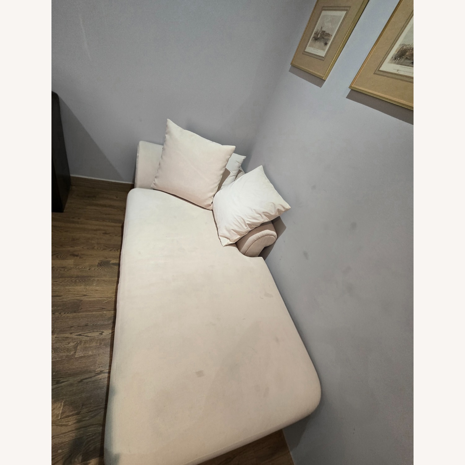 Upholstered Chaise Lounge - image-3