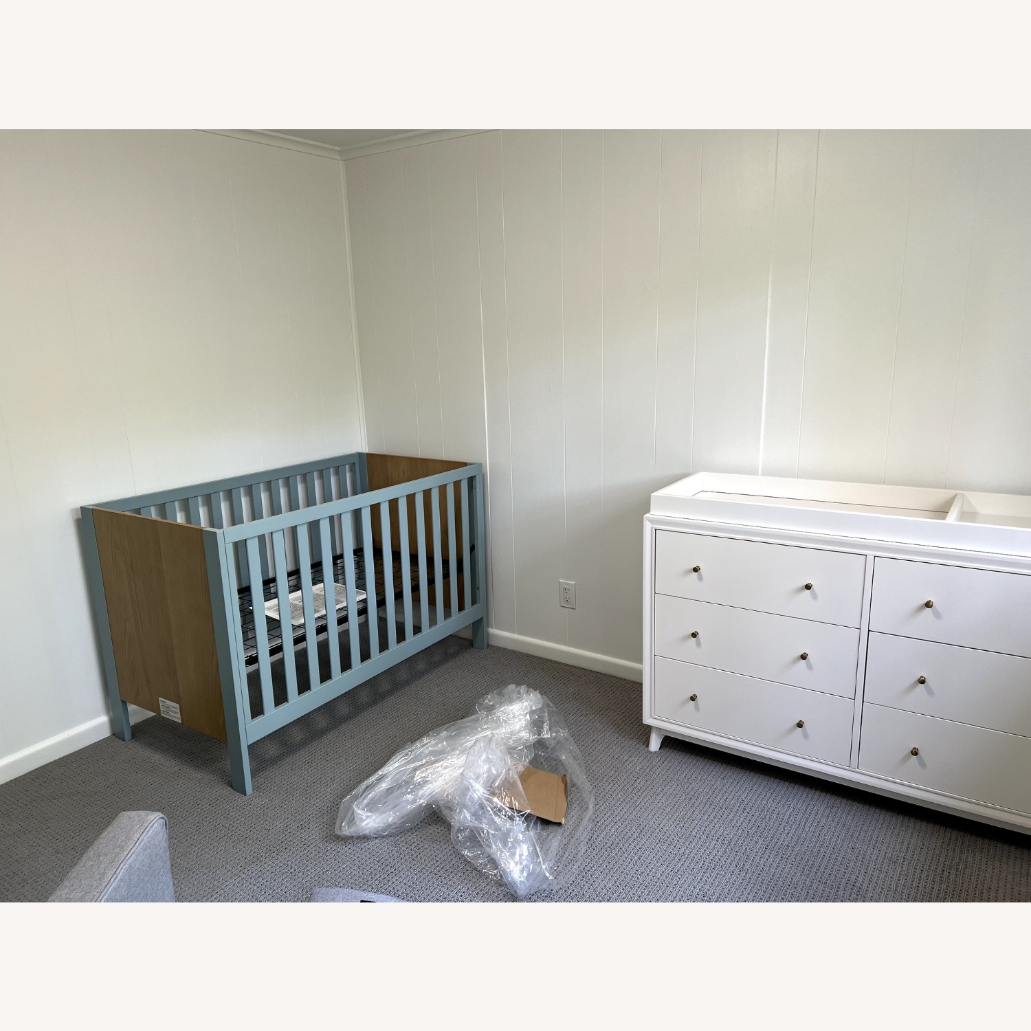 Crate & Kids Opie Green Wood Crib - image-2