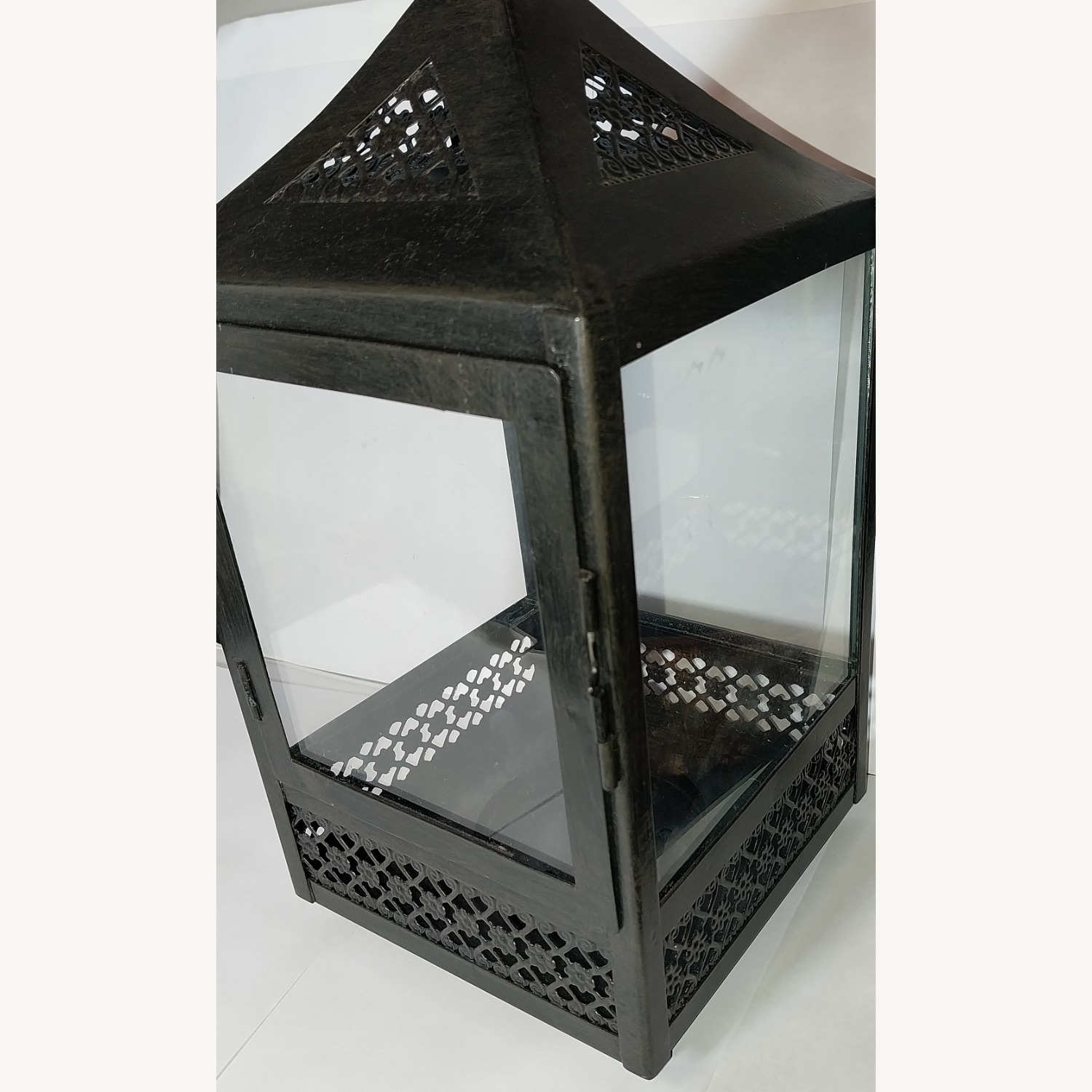 Contemporary Décor Metal Candle Lantern - image-8