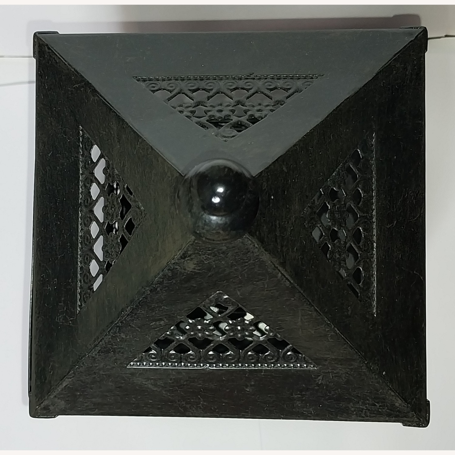 Contemporary Décor Metal Candle Lantern - image-3