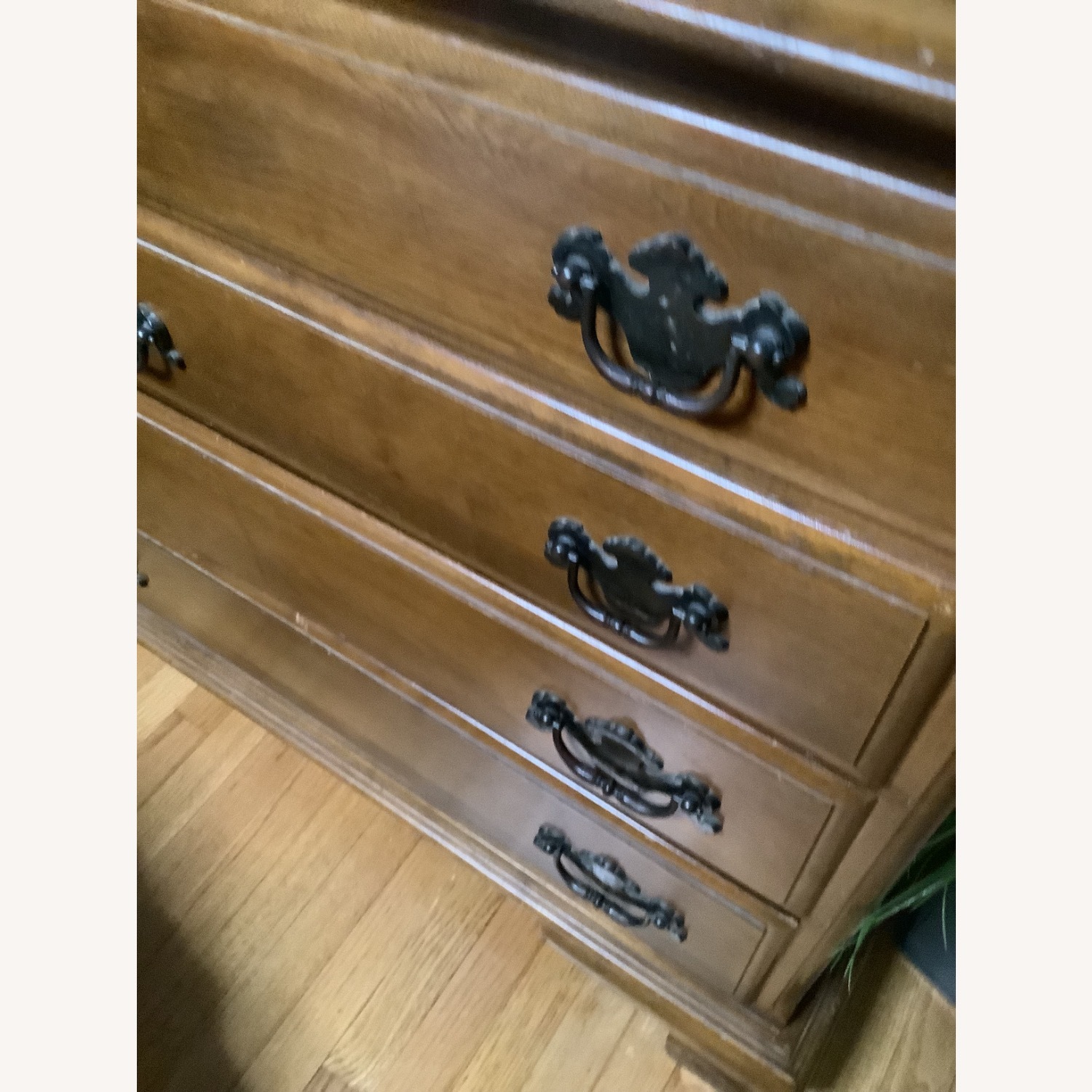 Ethan Allen 3 Piece Set Maple Triple Dresser - image-2