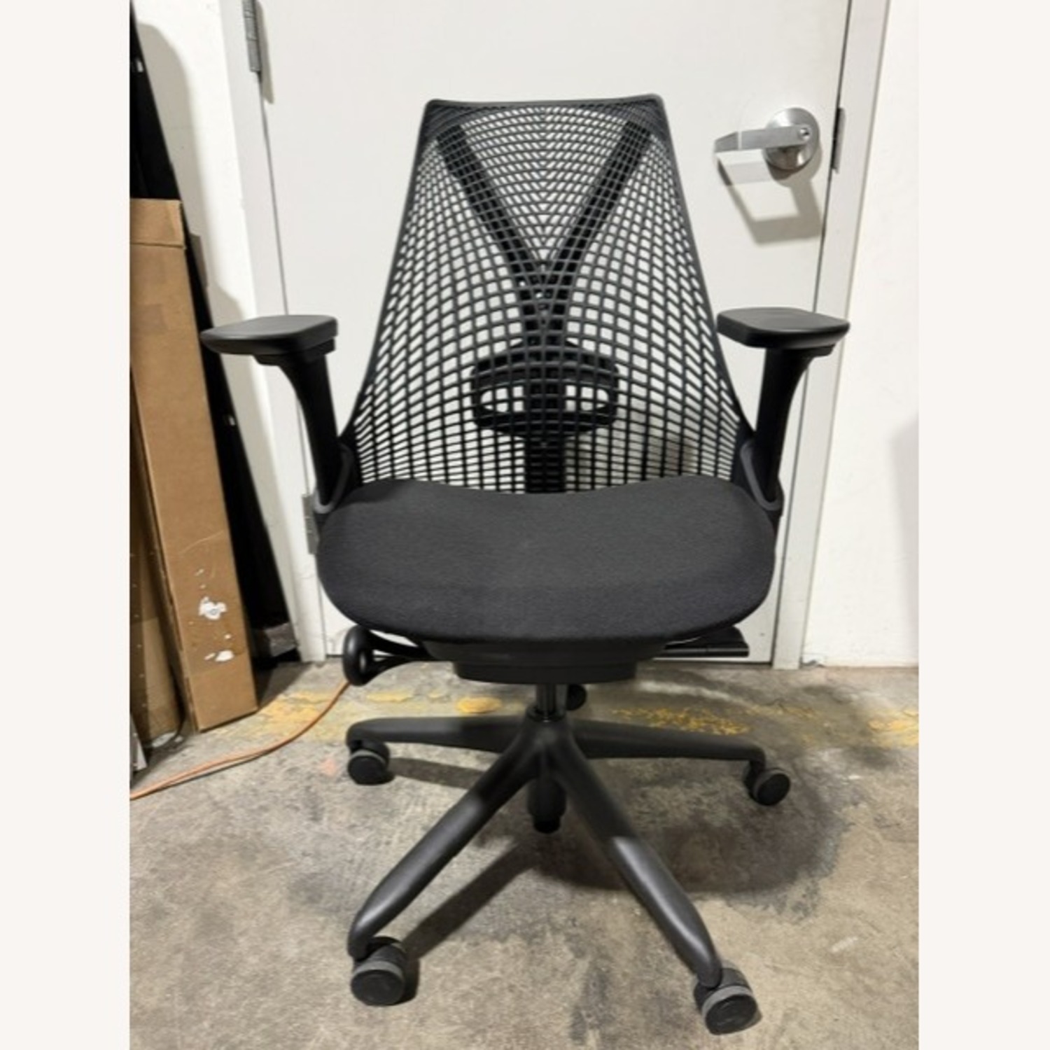 Herman Miller Sayl- Black/Graphite - image-1