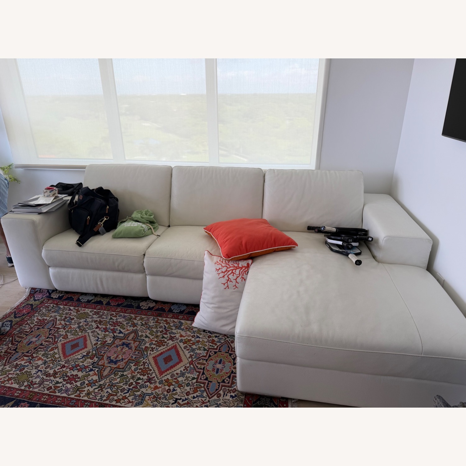 Modani Thompson Power Motion Sectional White - image-3