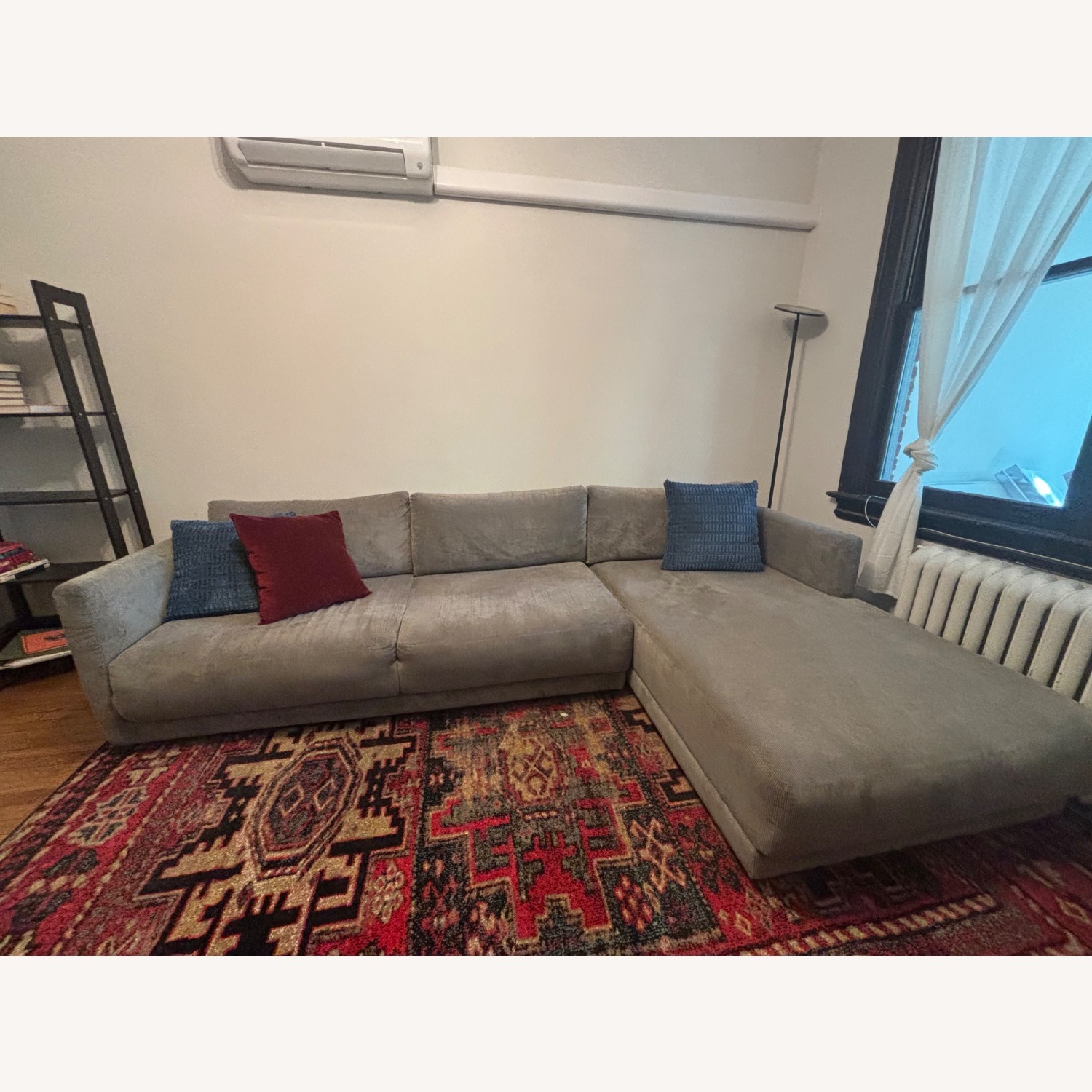 Kardiel Dark Gray Velvet 2 Piece Sectional - image-1