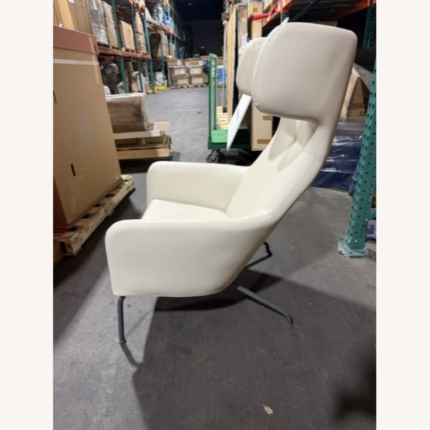 Softline A/S Havanna White Leather Armchair - image-4