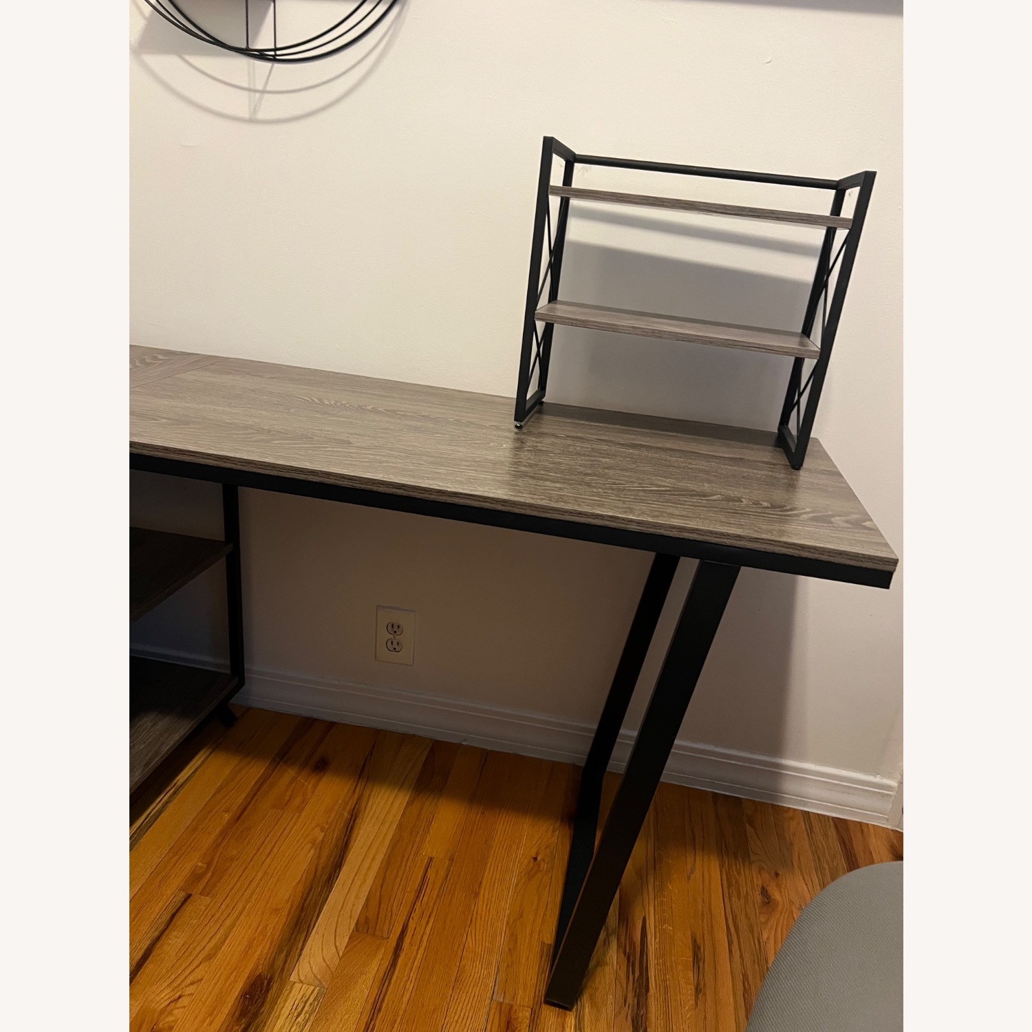 Tribesigns Light Gray Desk - image-8
