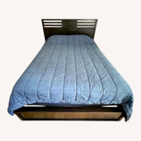 Casana Furniture Company Queen Bed