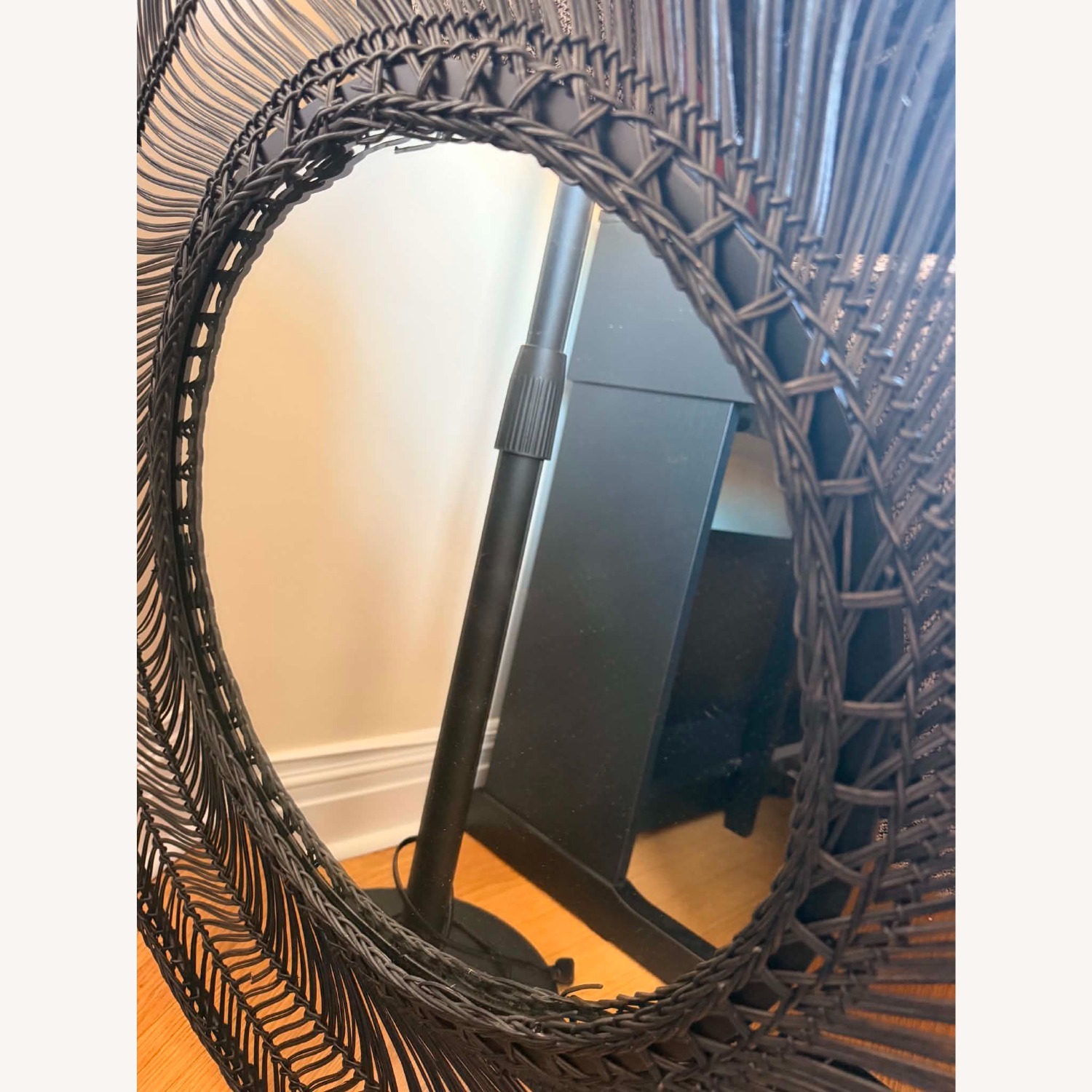 Article Meron Round Wall Mirror Black - image-3