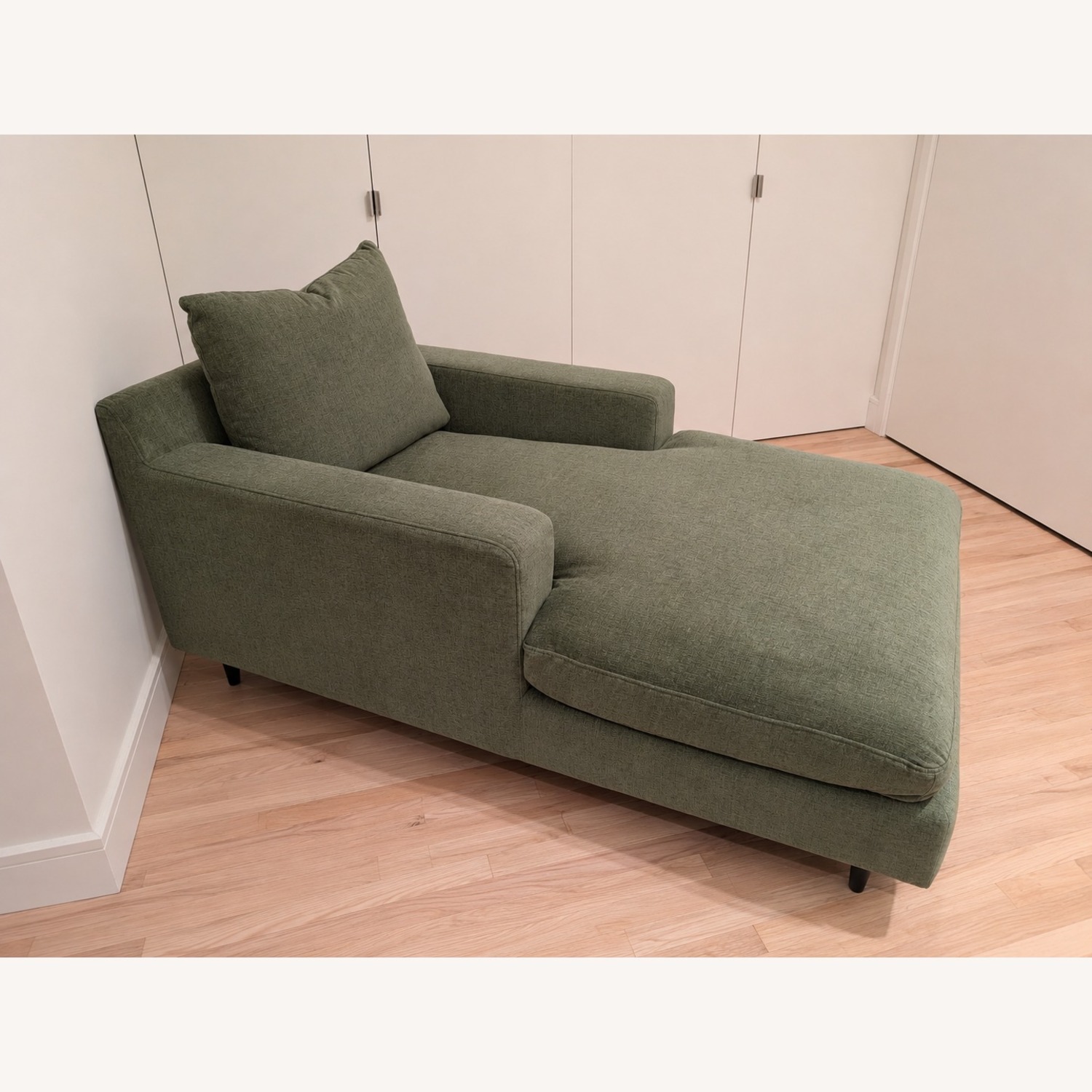 Interior Define Chaise Lounge - image-2